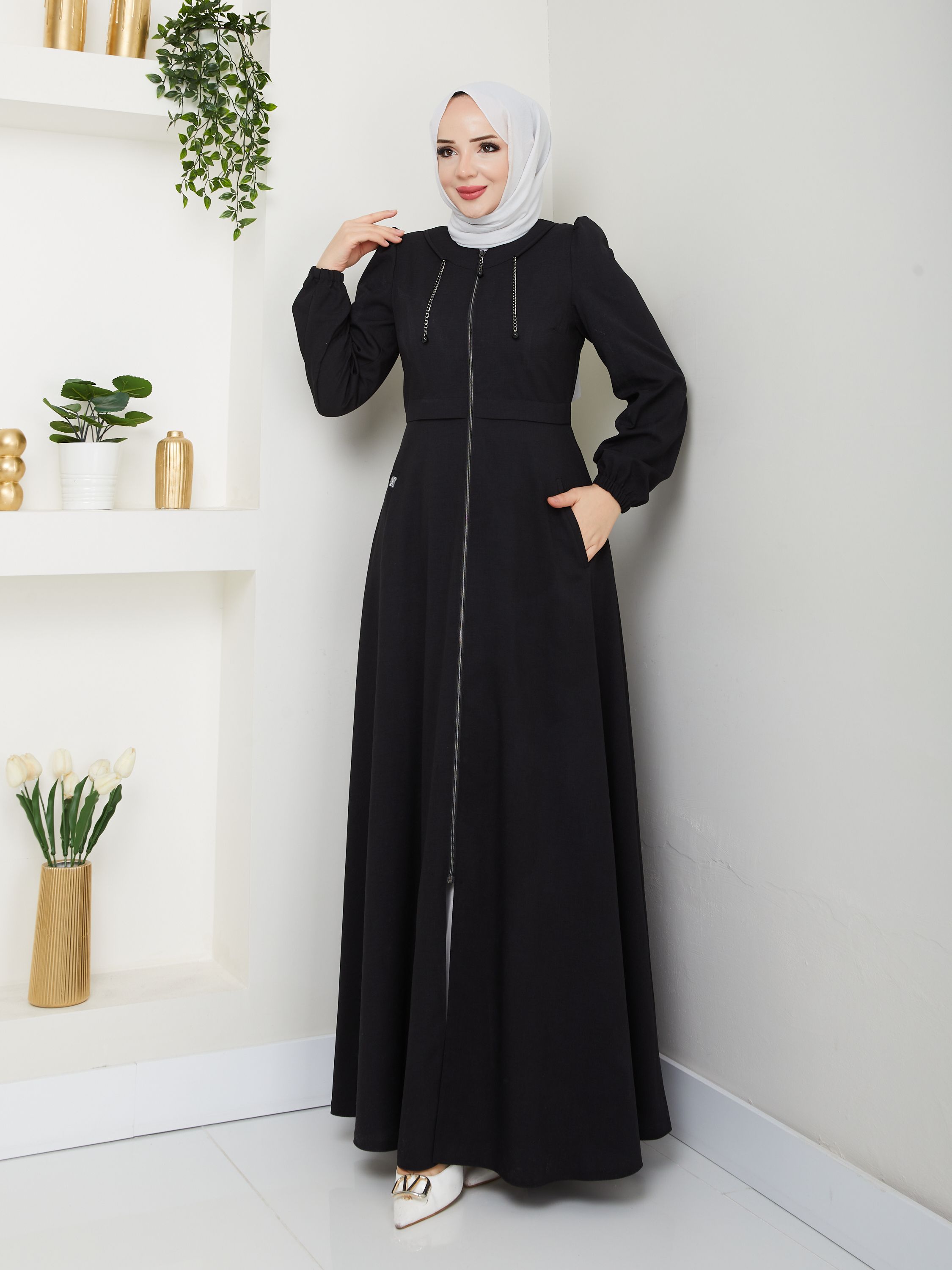 Alya Ferace Siyah