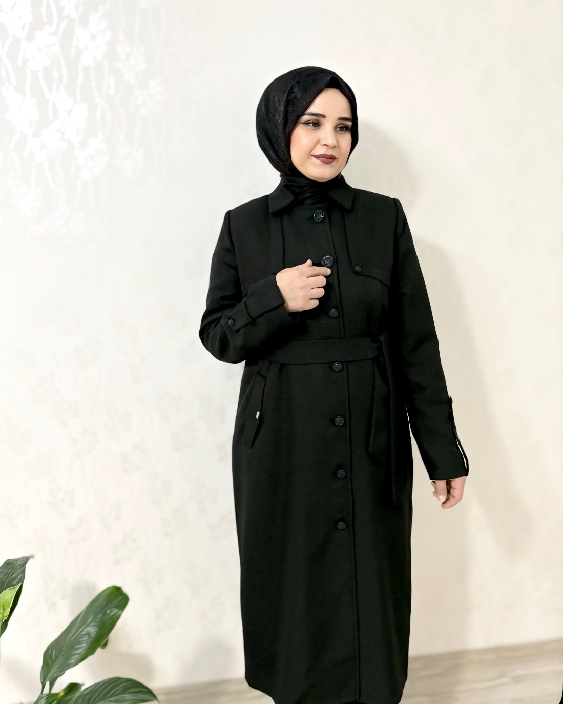Eliza Siyah Kaşe Kaban 