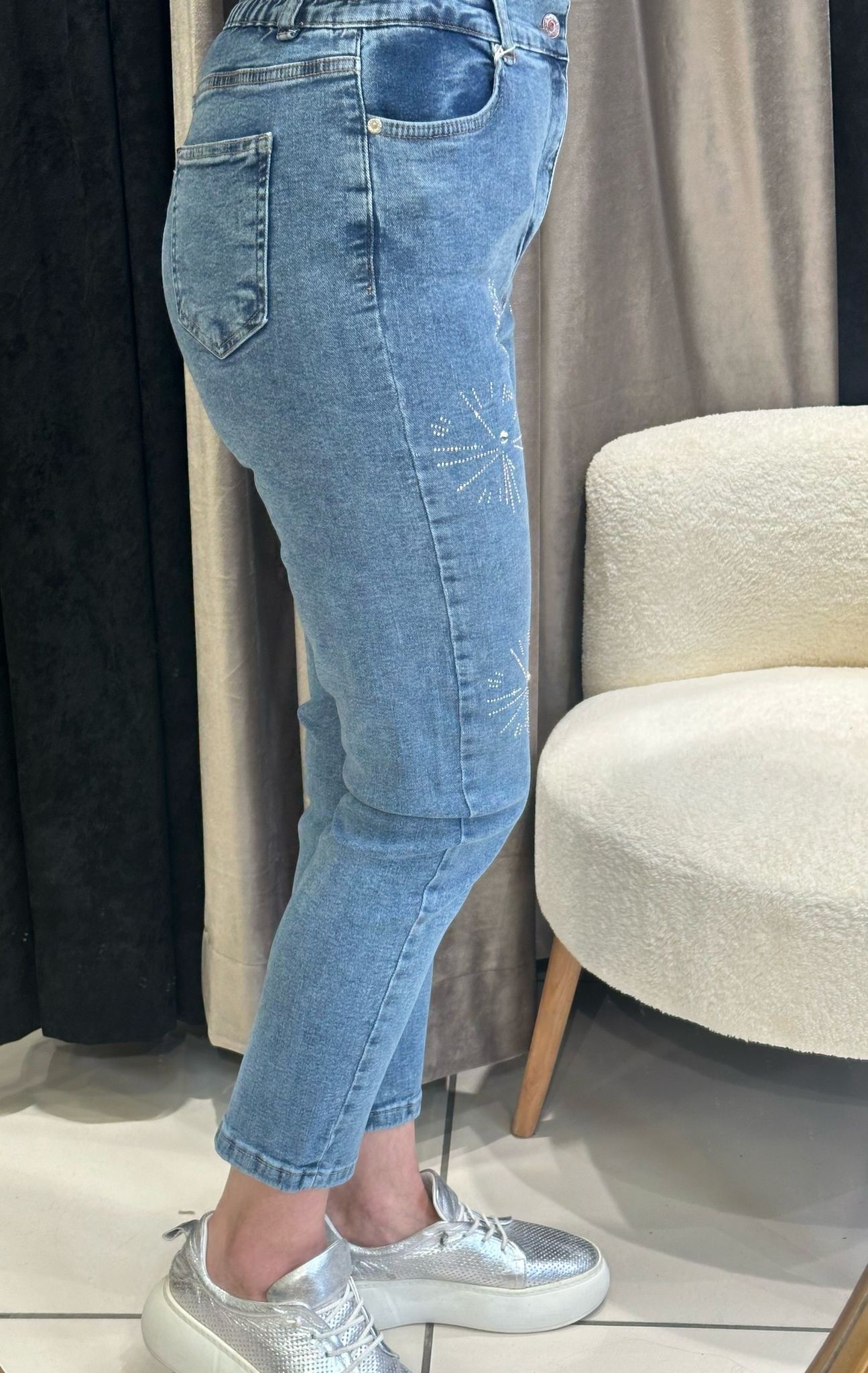 GÜNEŞ DESEN LİKRALI TAŞLI DETAYLI KOT PANTOLON - MAVI