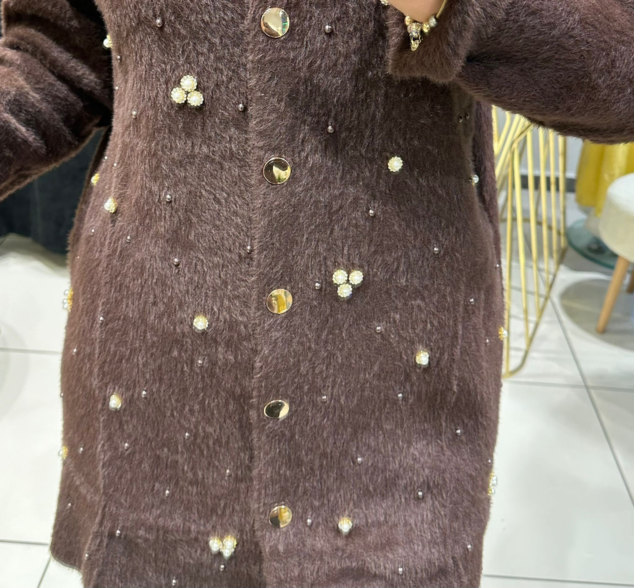 TAŞ VE İNCİ DETAYLI KILL İPLİK HIRKA  - KAHVE