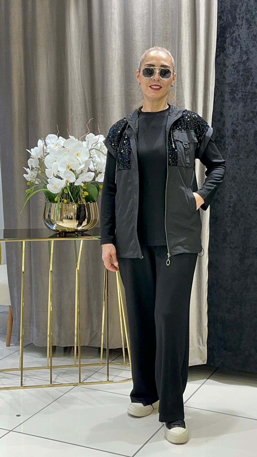 OYSHO PUL PAYET VE PARAŞÜT GARNİLİ ÜÇLÜ TAKIM 