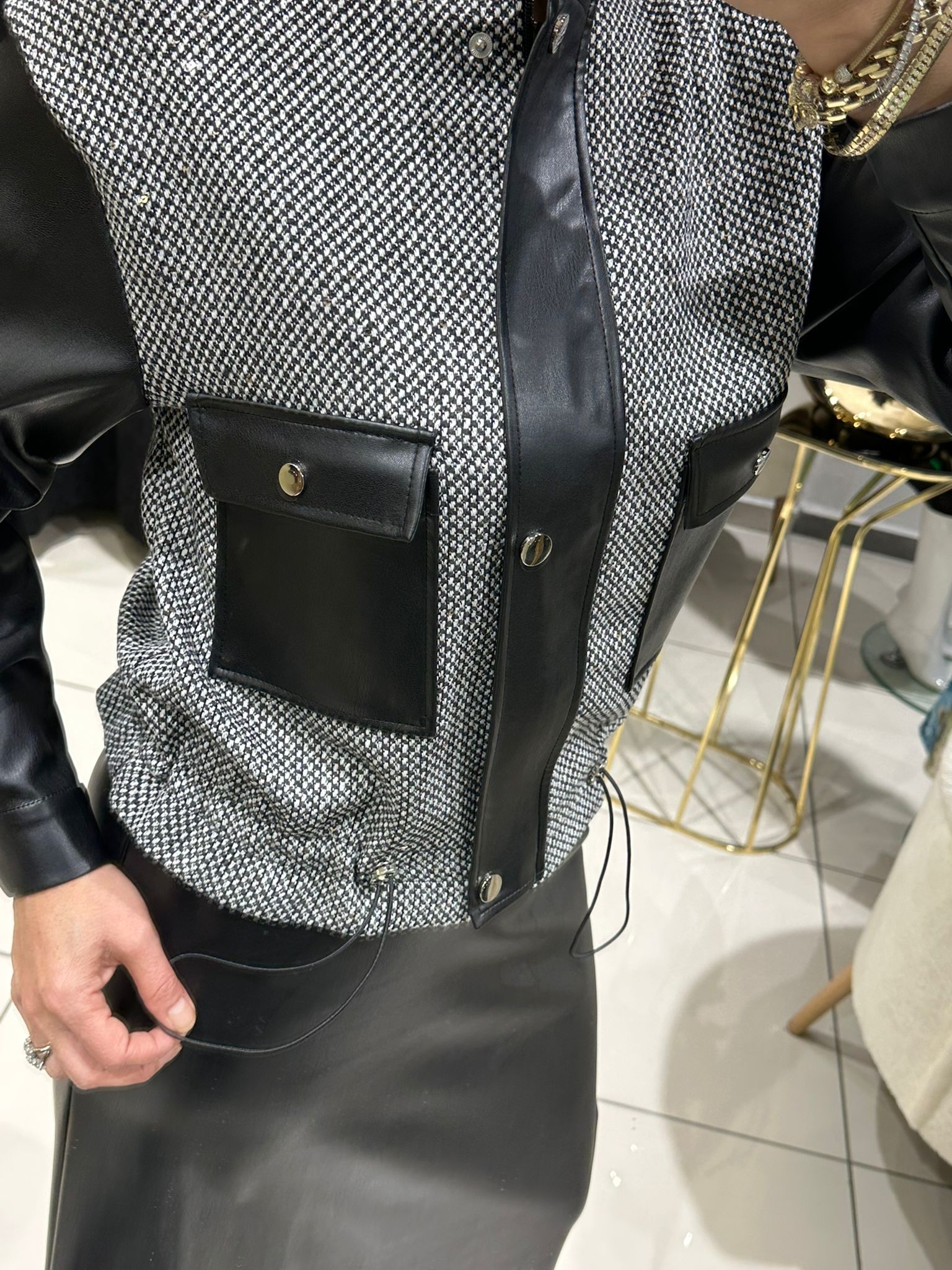 DERİ CEKET GARNİLİ ETEKLİ TAKIM    