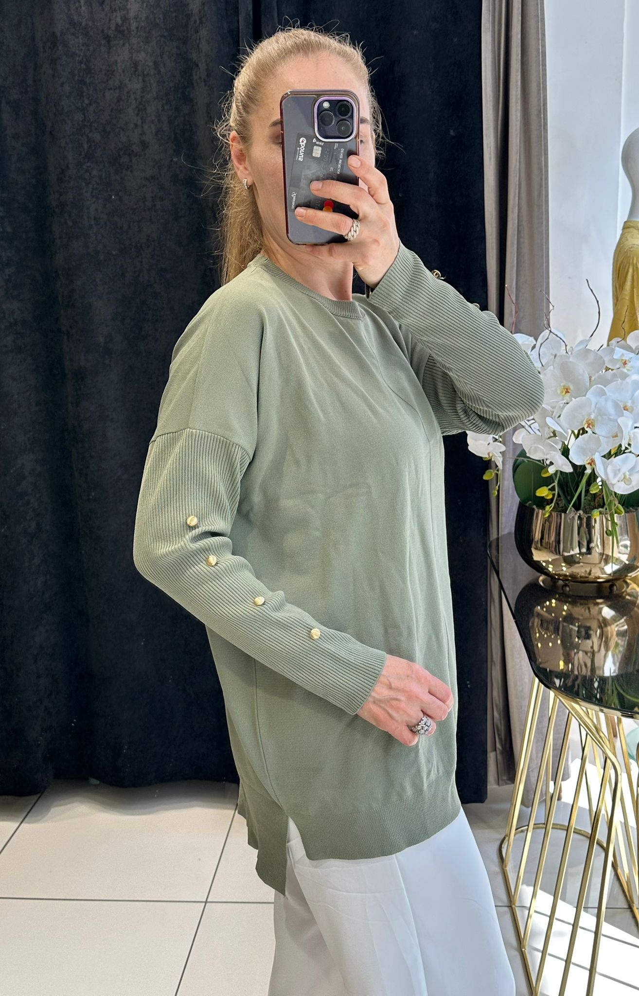 KOL DÜĞME DETAY  BİSİKLET YAKA SOFT TRİKO 