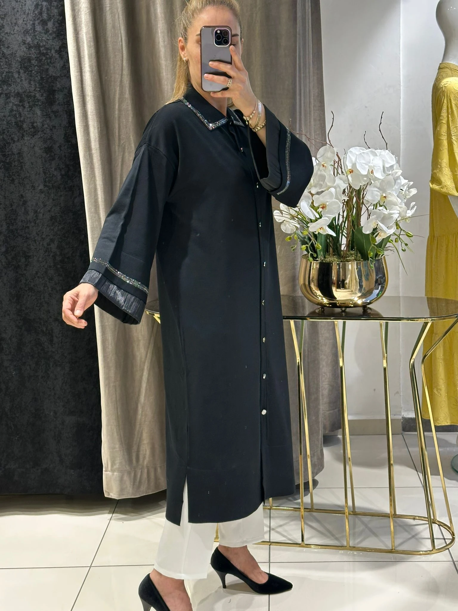 FERACE KOLLARI TÜLLÜ SOĞUK İP MESERİZE HIRKA