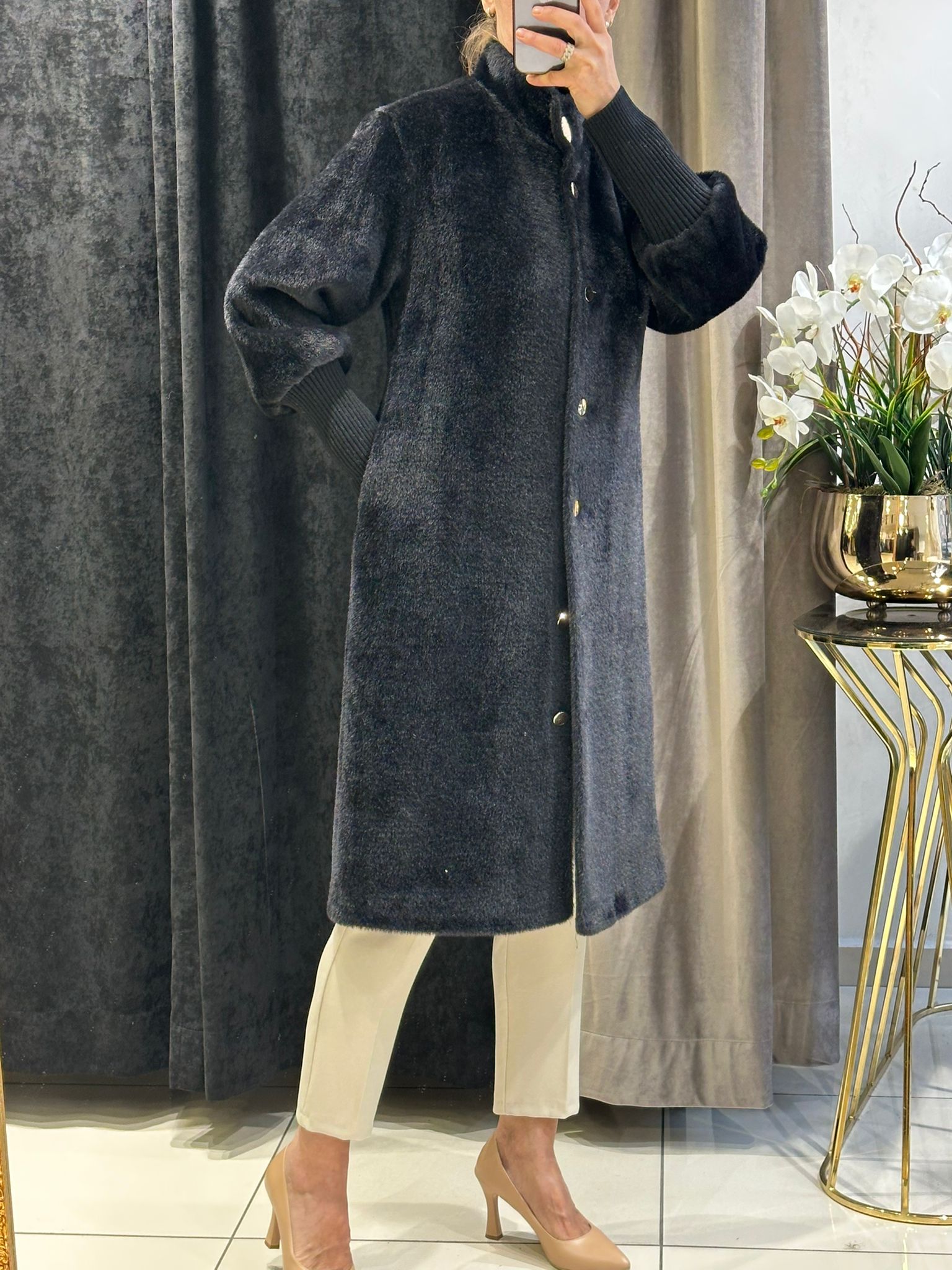 ANGORA KABAN KOL UCU TRİKO RİBANA GOLD DÜĞME DETAY - SİYAH