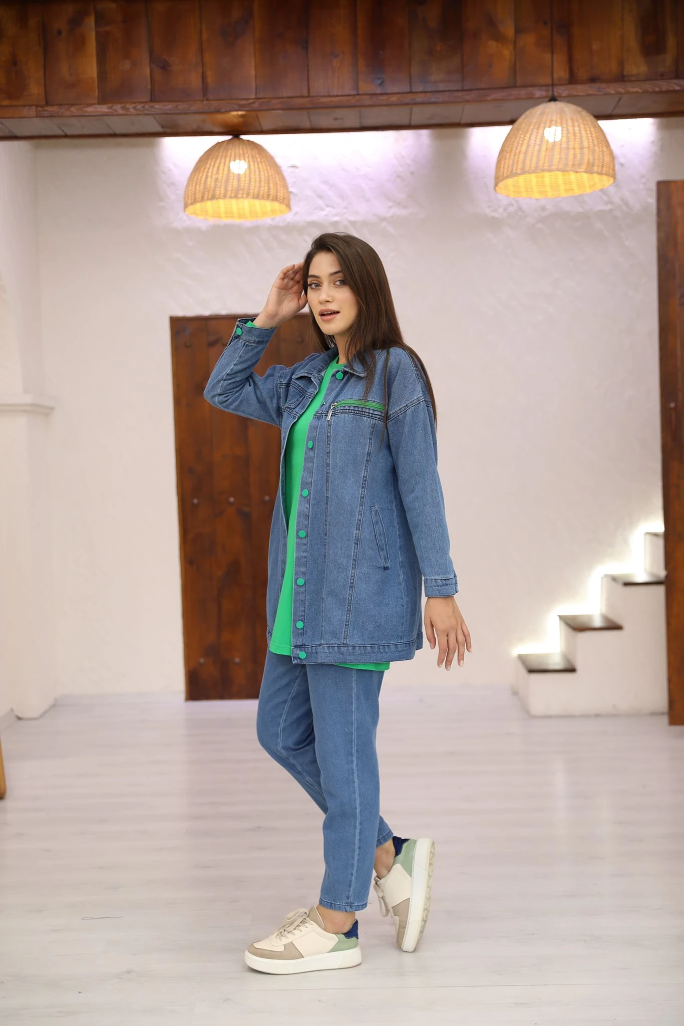 KOT ÜÇLÜ TAKIM FERMUAR DETAY 