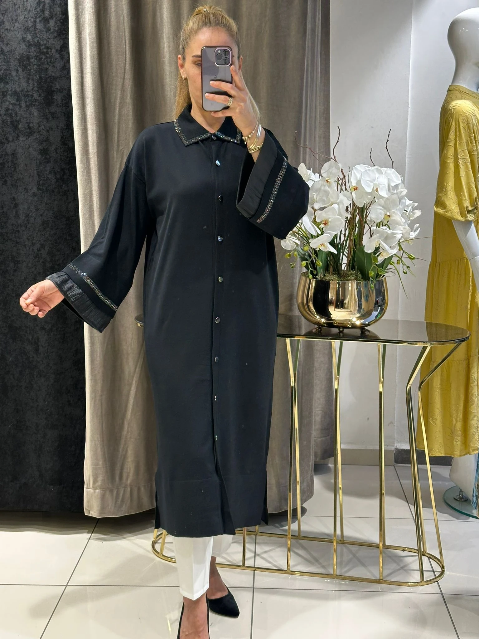 FERACE KOLLARI TÜLLÜ SOĞUK İP MESERİZE HIRKA