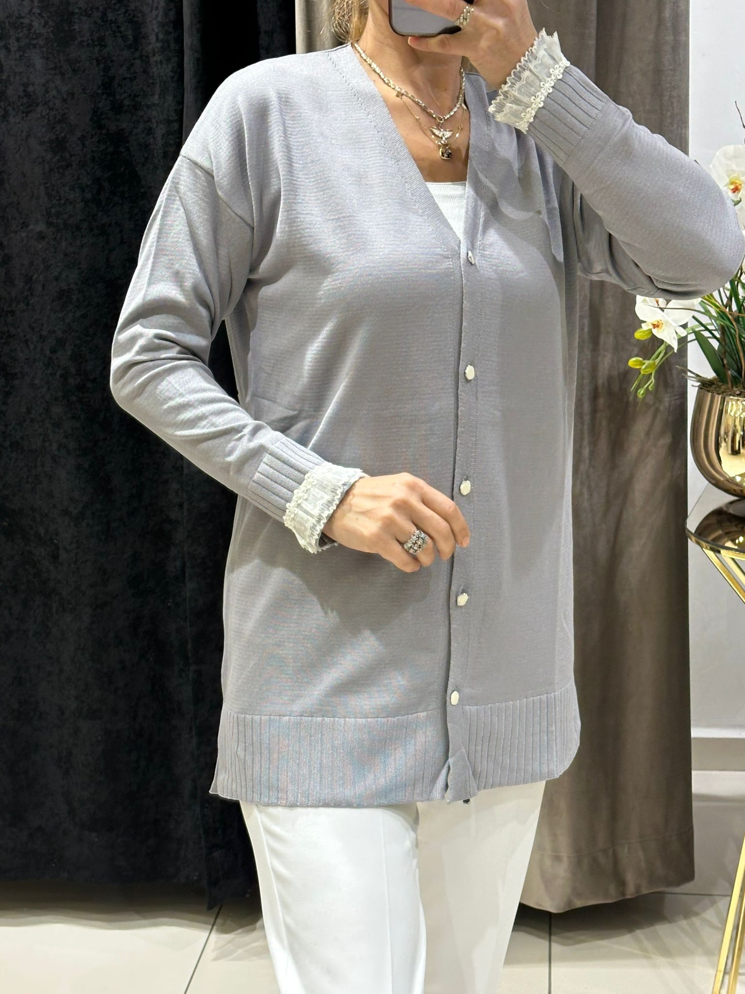 KOLLARI TÜLLÜ SOĞUK İP MESERİZE HIRKA - GRİ