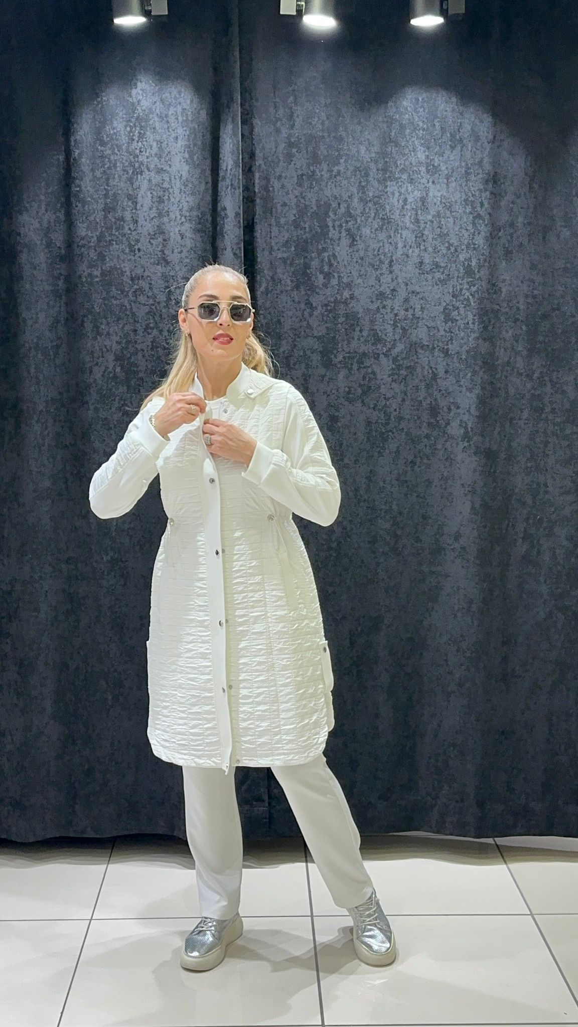 KAPİTONE YEKLİ ÜÇLÜ TAKIM  - EKRU