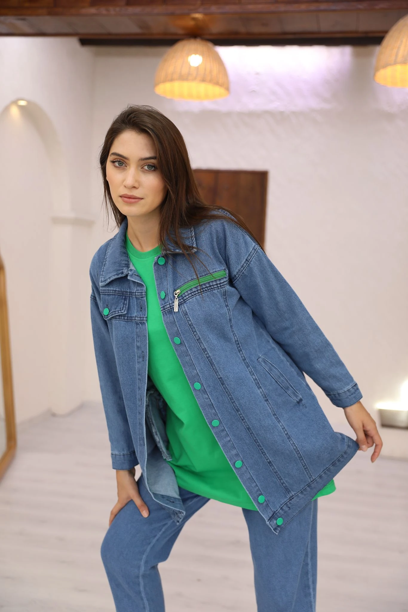 KOT ÜÇLÜ TAKIM FERMUAR DETAY 