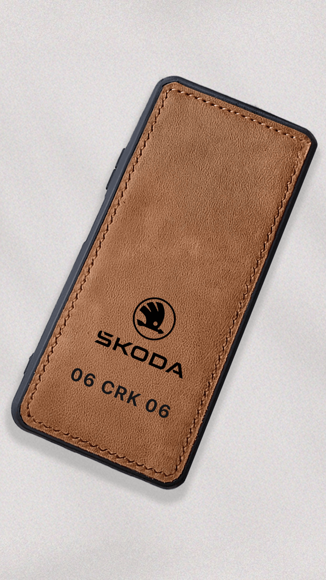 Skdoa Logo Baskılı Deri Telefon Kılıfı