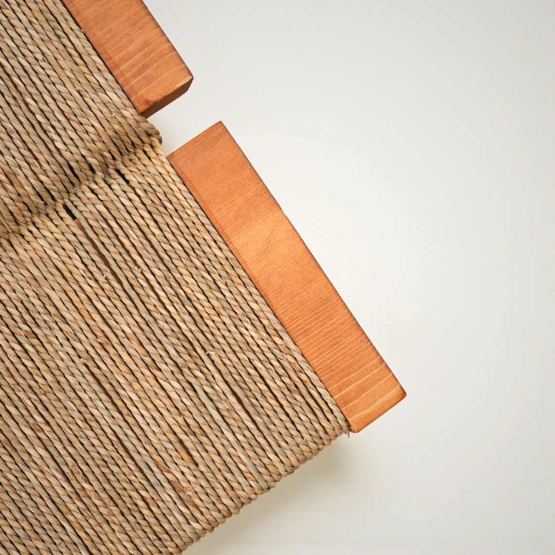 Picea Hasır Örgülü Ahşap Sehpa