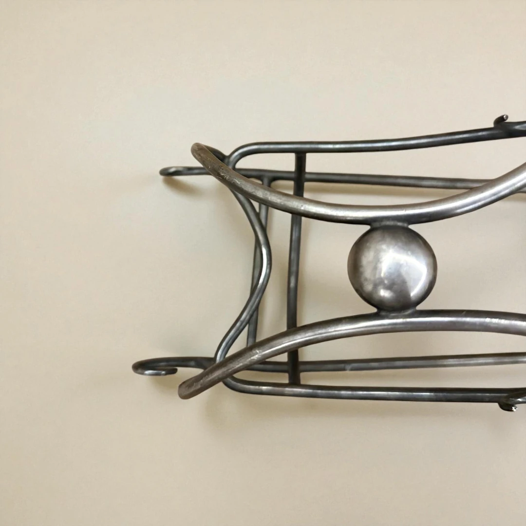 Antika Ferforje Demir Şaraplık