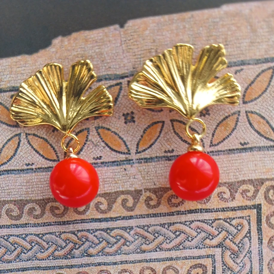 Altın Kaplama Paslanmaz Çelik Ginkgo Yaprağı Kırmızı Kadın Gold Küpe