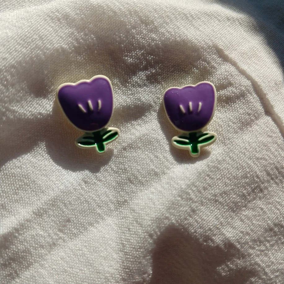 Mor Lale Kawaii Kadın Küpe