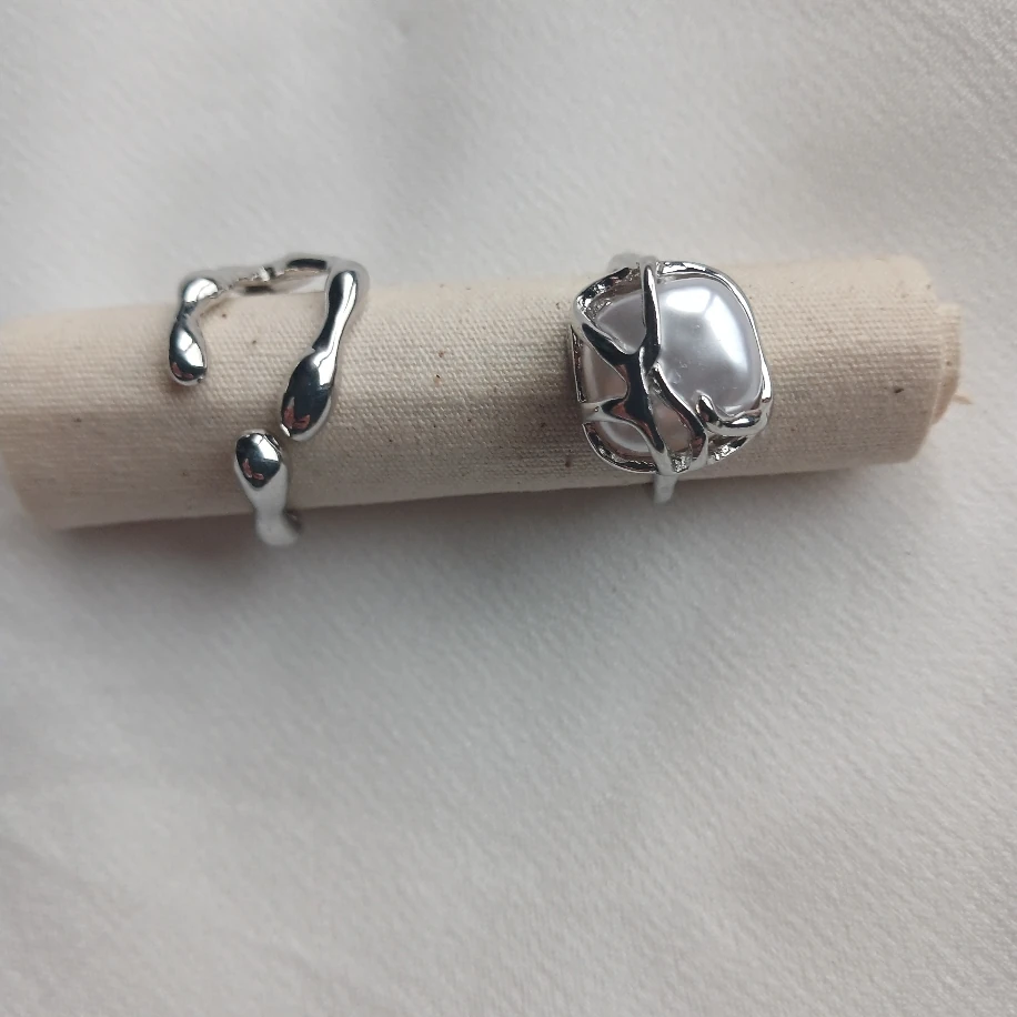 İmitasyon İnci Boncuklu Silver Gümüş Renk İkili Gotik Yüzük Set