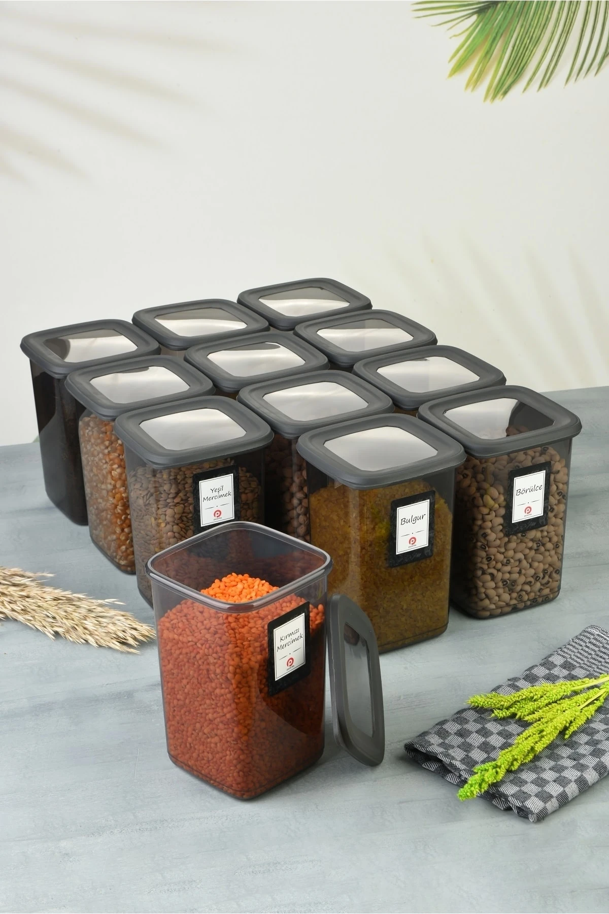 12 Adet 1,2 Lt Suya Dayanıklı Etiketli, Kırılmaz Kare Erzak Saklama Kabı Antrasit