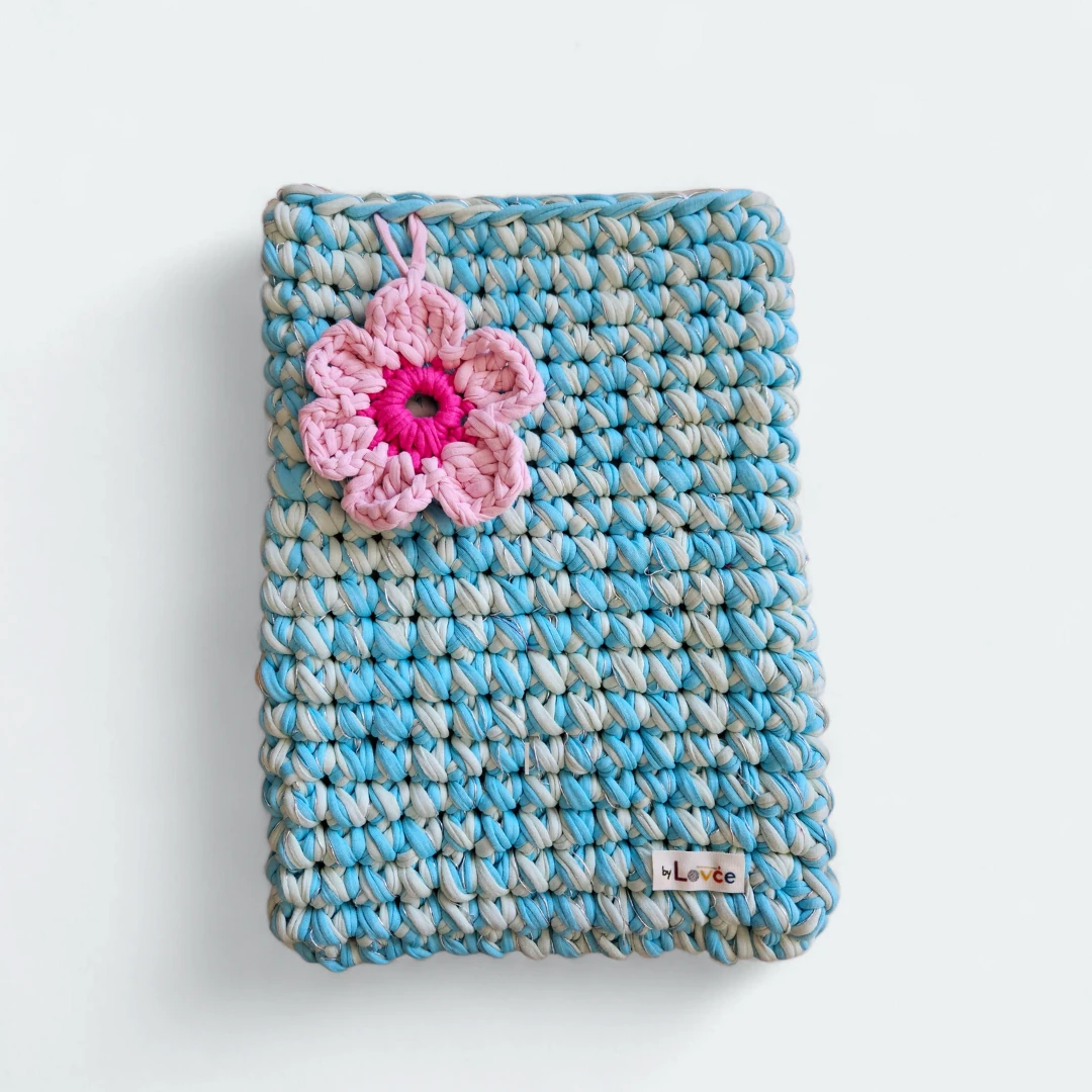 Lappi with Flower Charm