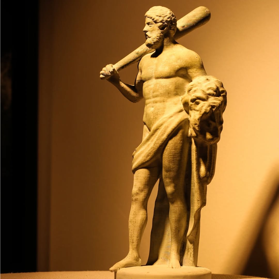 Herakles Biblo Heykel