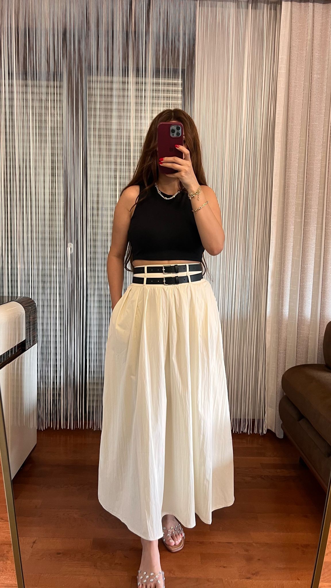 Siyah Crop
