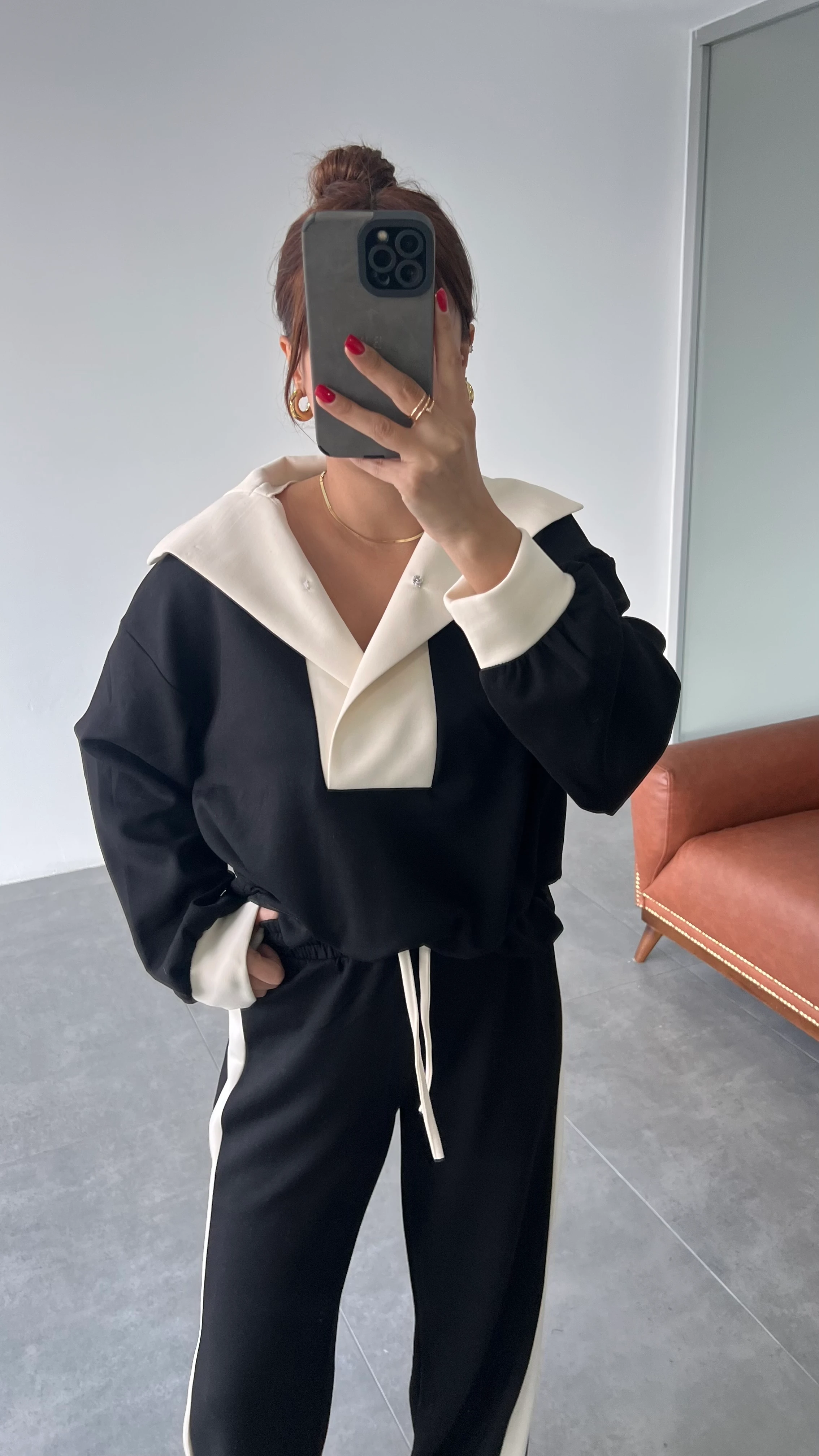 BÜZGÜ DETAY MODAL TAKIM - SİYAH