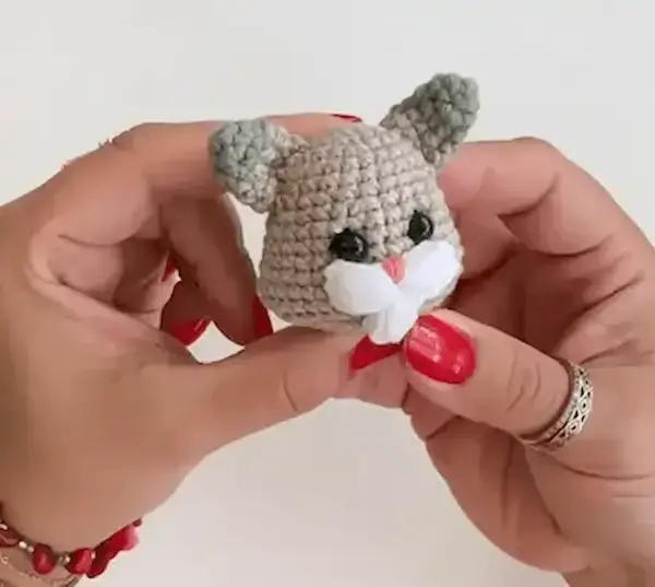 Amigurumi Cat Ear Detail