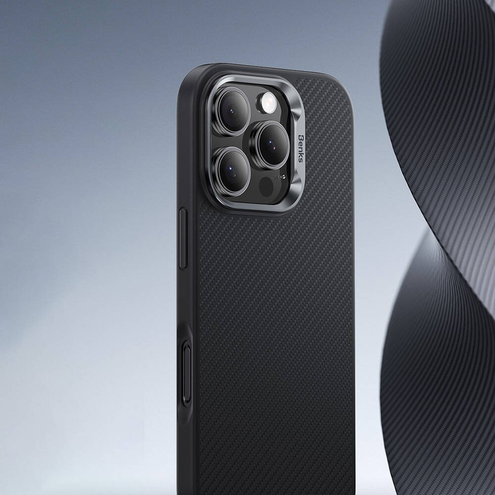 iPhone 16 Pro Kılıf Karbon Fiber Magsafe Şarj Özellikli Benks Hybrid ArmorPro 600D Kevlar Kılıf