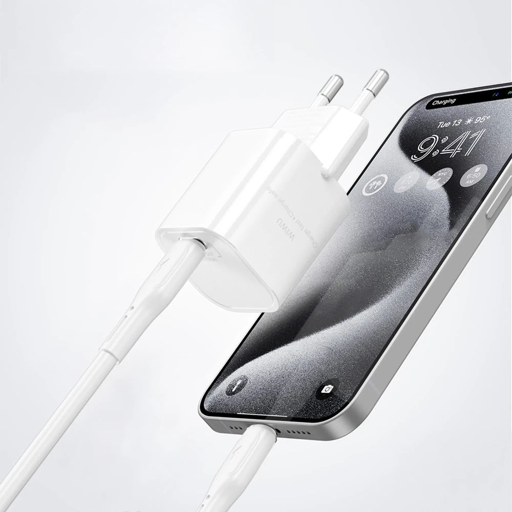 Wiwu Wi-G014 Cube Serisi GaN Tech PD Hızlı Şarj Özellikli Mini Şarj Başlığı 20W