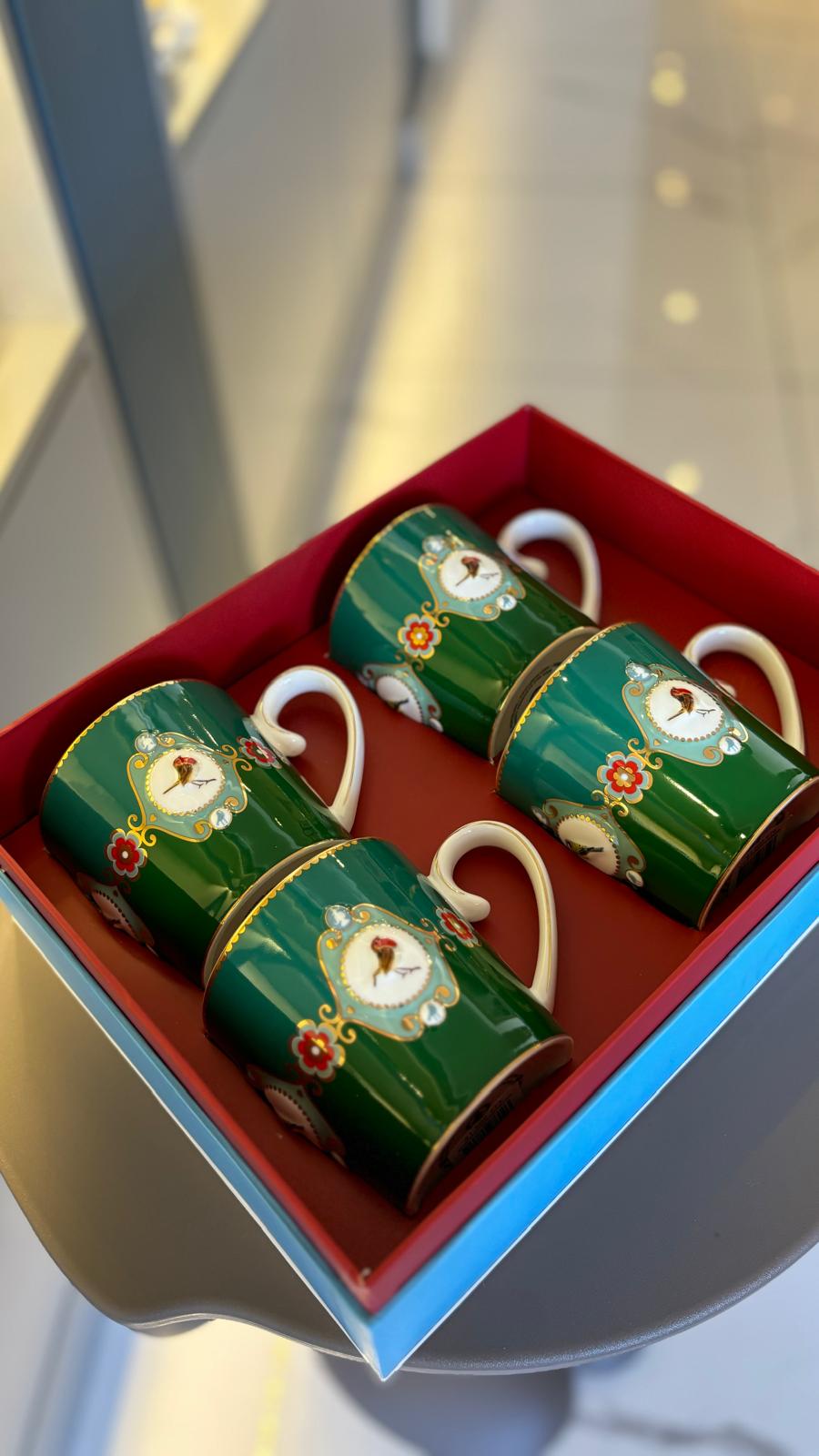 Love Birds Madalyon Desenli Mug Küçük Yeşil Renk 150 ml