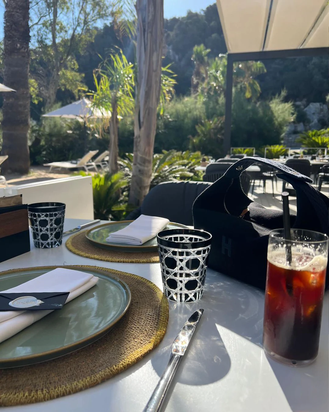 Gloria Kadeh Siyah 280 ml