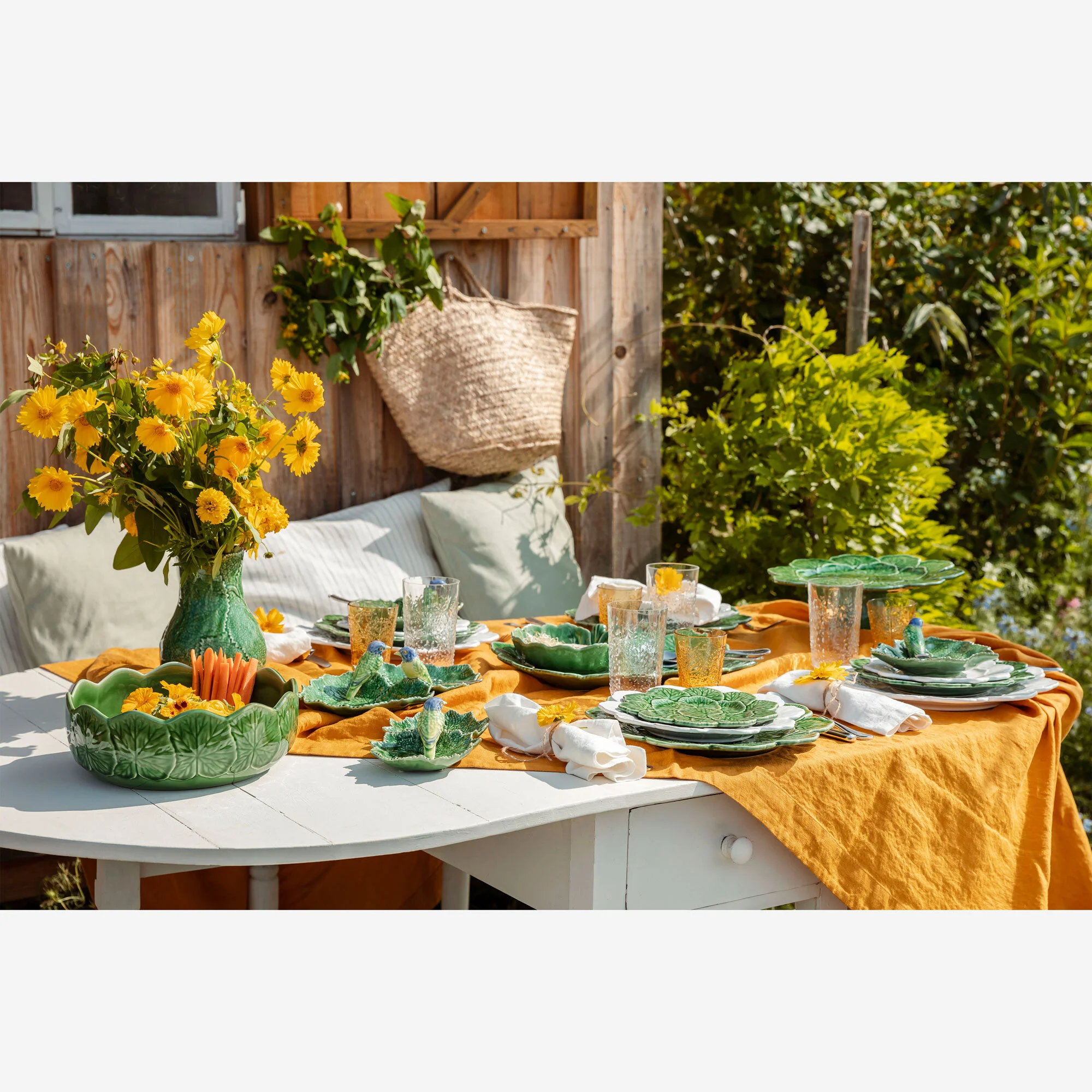 Bordallo Pinheiro Seramik Servis Tabağı 22 Cm Yeşil Renk