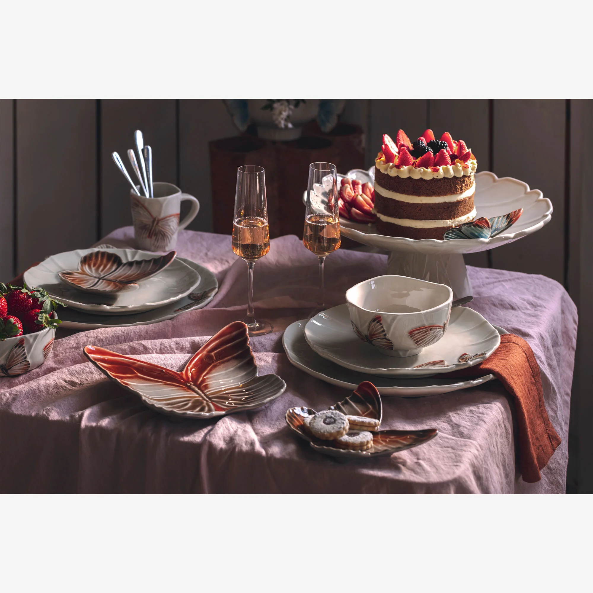 Bordallo Pinheiro Seramik Servis Kasesi 15 Cm Beyaz Renk