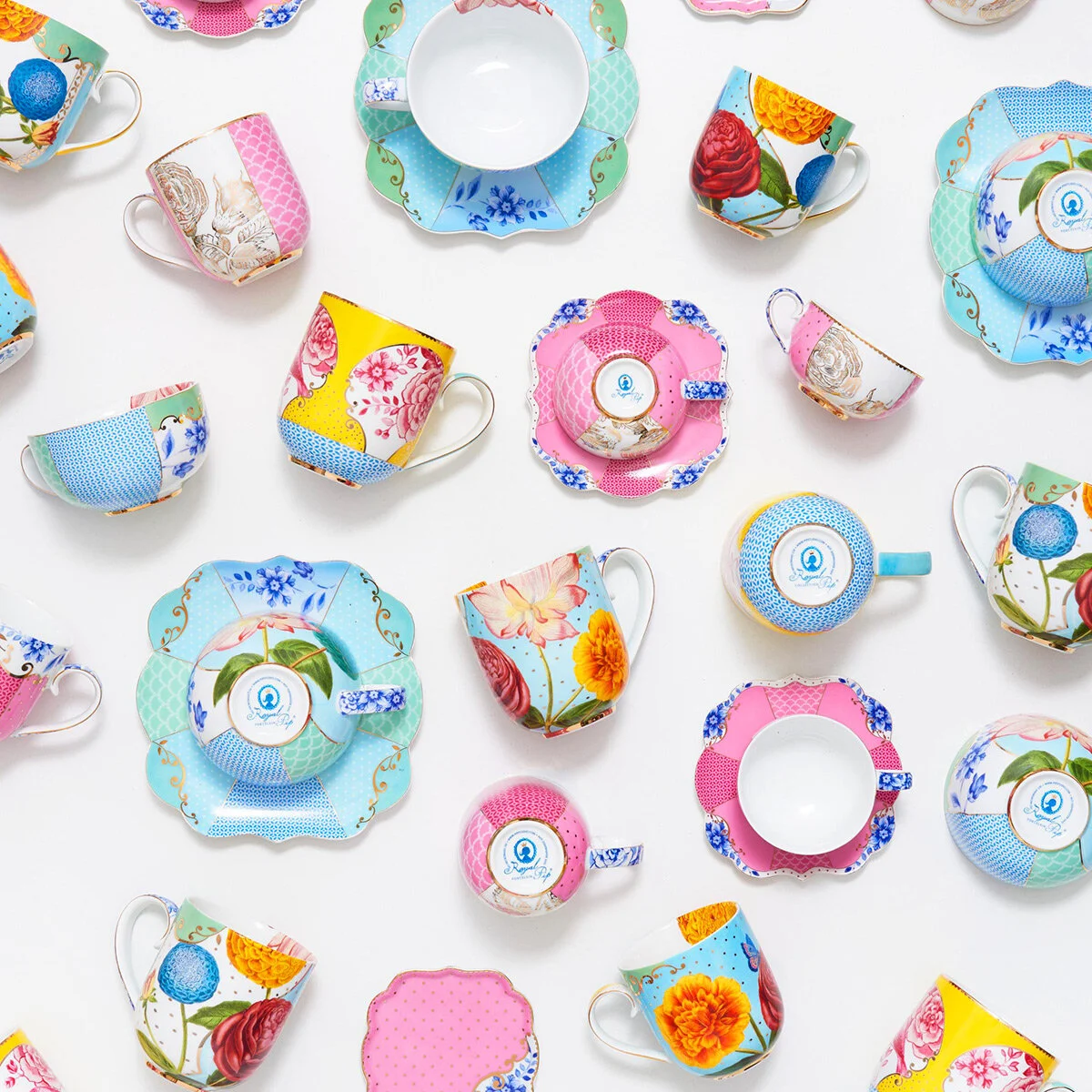 Royal Porselen Çay Fincanı Mavi Renk 225 ml