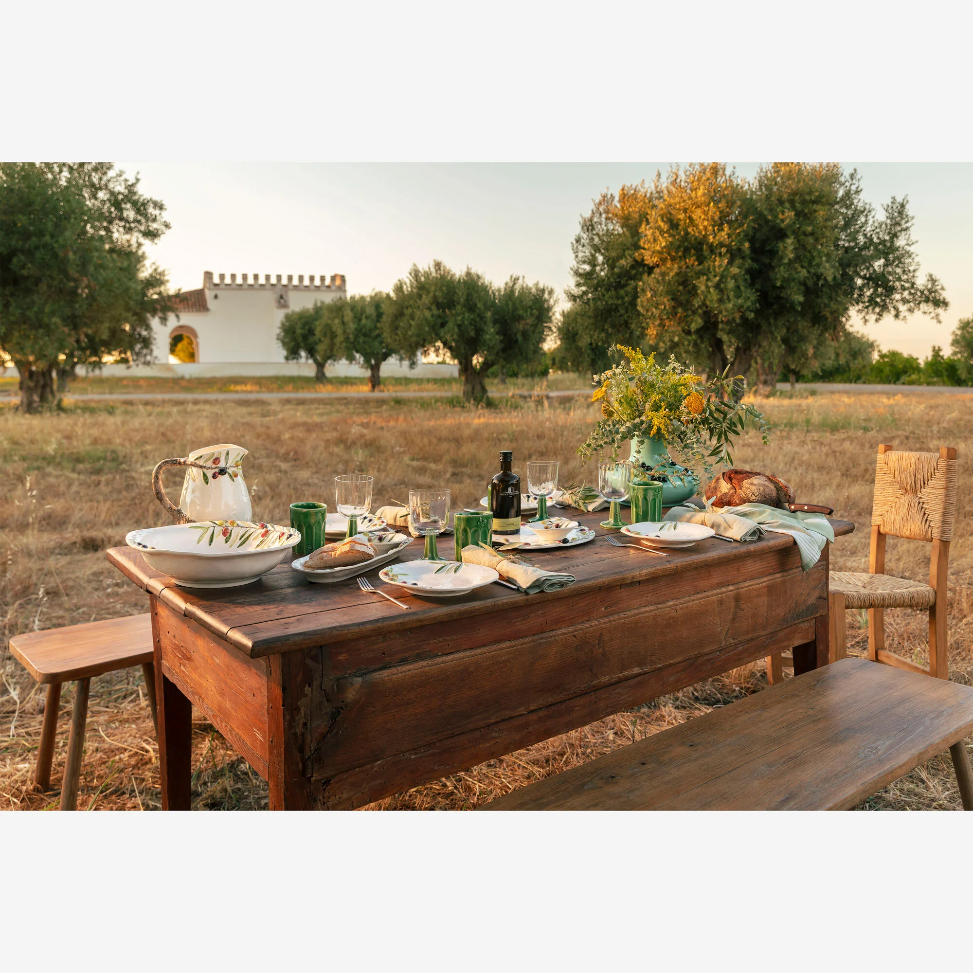 Bordallo Pinheiro Seramik Servis Tabağı 40 Cm Beyaz Renk