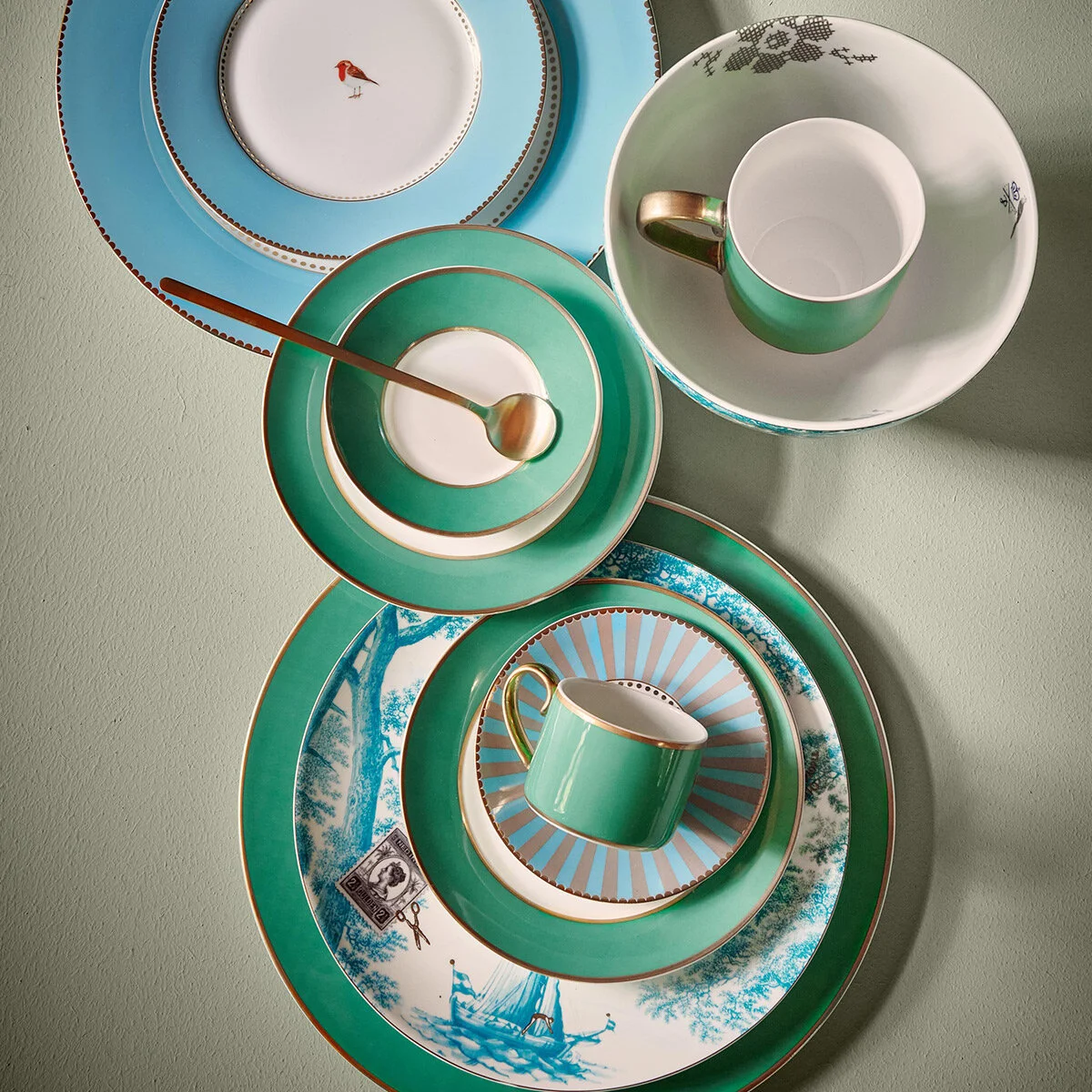 Chique Porselen Yemek Tabağı Yeşil Renk 28 cm