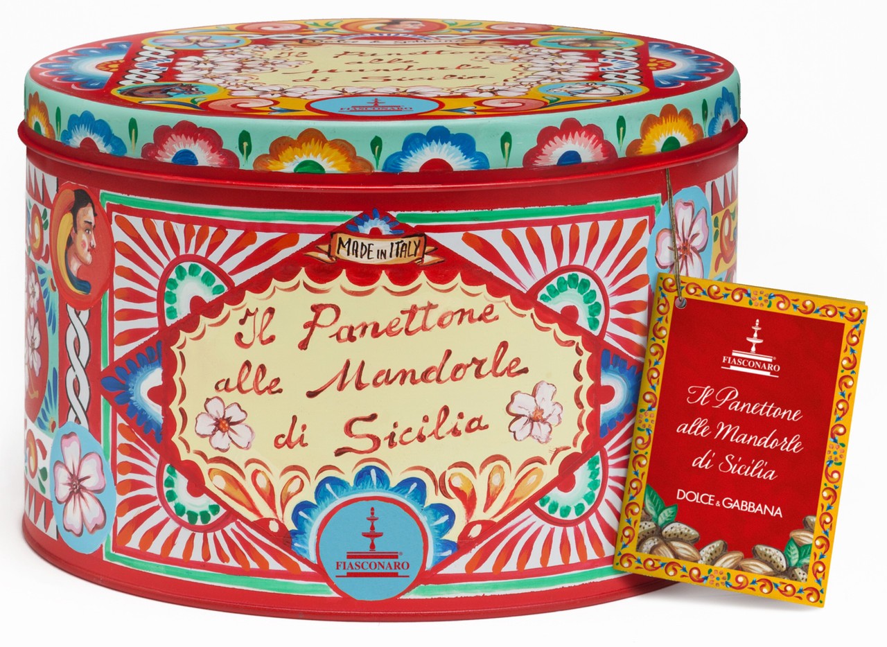 Fiasconaro Panettone alle mandorle di Sicilia (Sicilya bademleri ve kuru üzümleri) (1KG) Kırmızı Kutu. D&G Hediye Çantalı