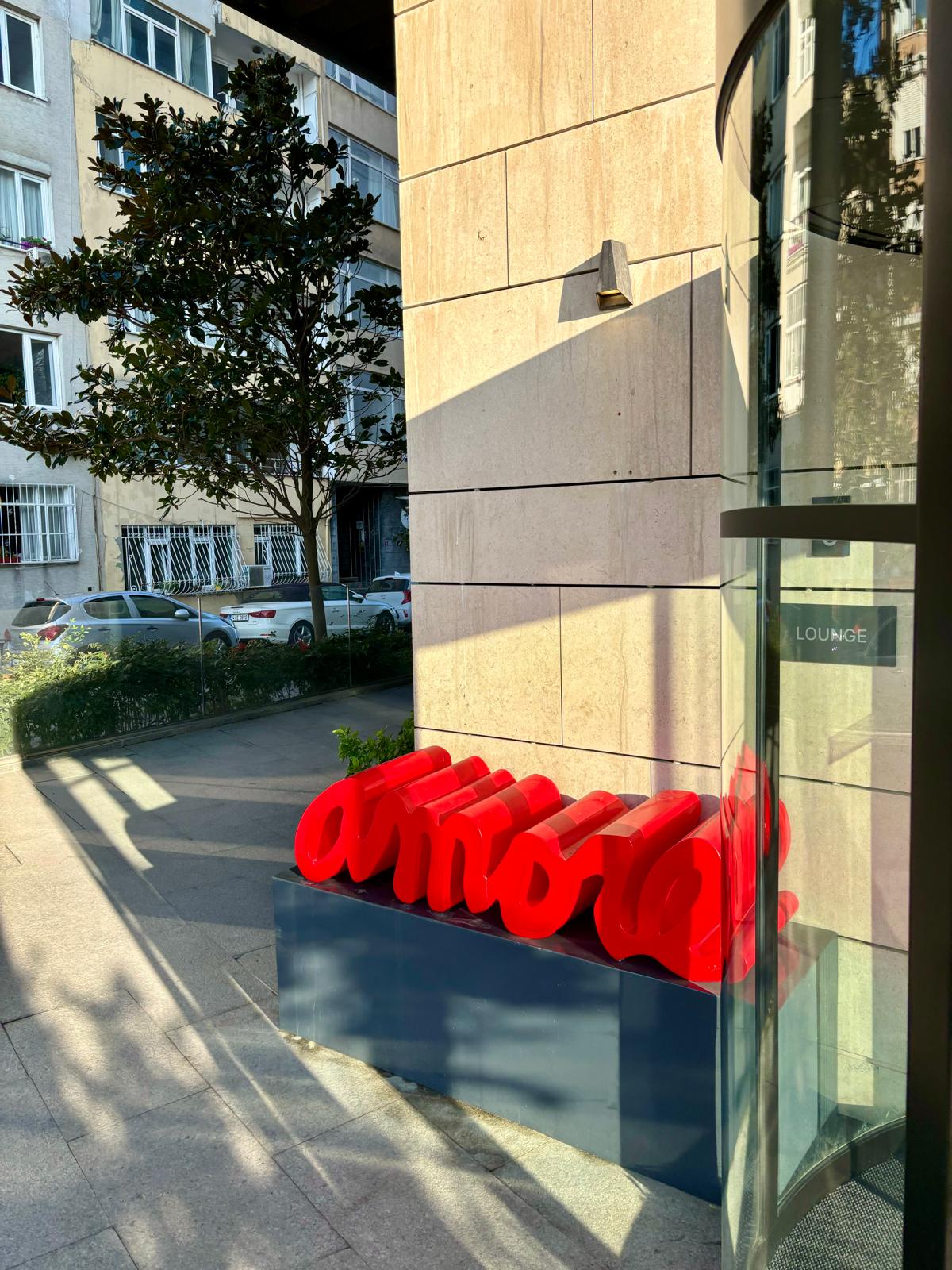 Amore Alev Kırmızı Bench