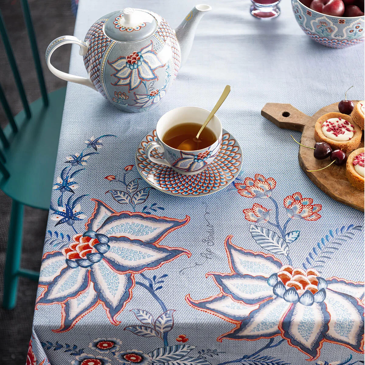 Flower Festival Porselen İkili Kahve Fincan Takımı Mavi Renk 280 ml