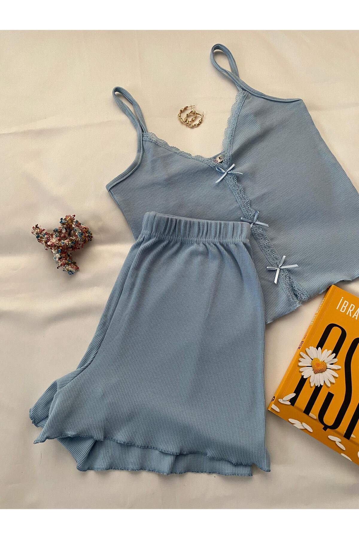 Mavi Fiyonk Detaylı Askılı Şortlu Pamuklu Pijama Takımı
