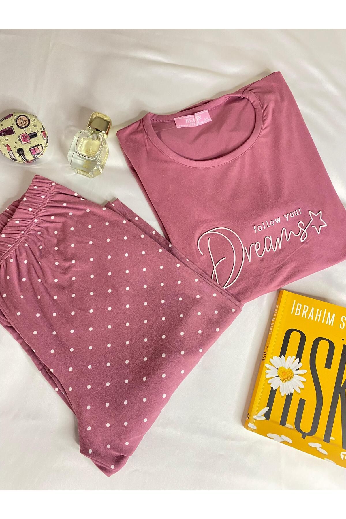 Pembe Renkli Baskılı Puantiyeli Uzun Pijama Takımı