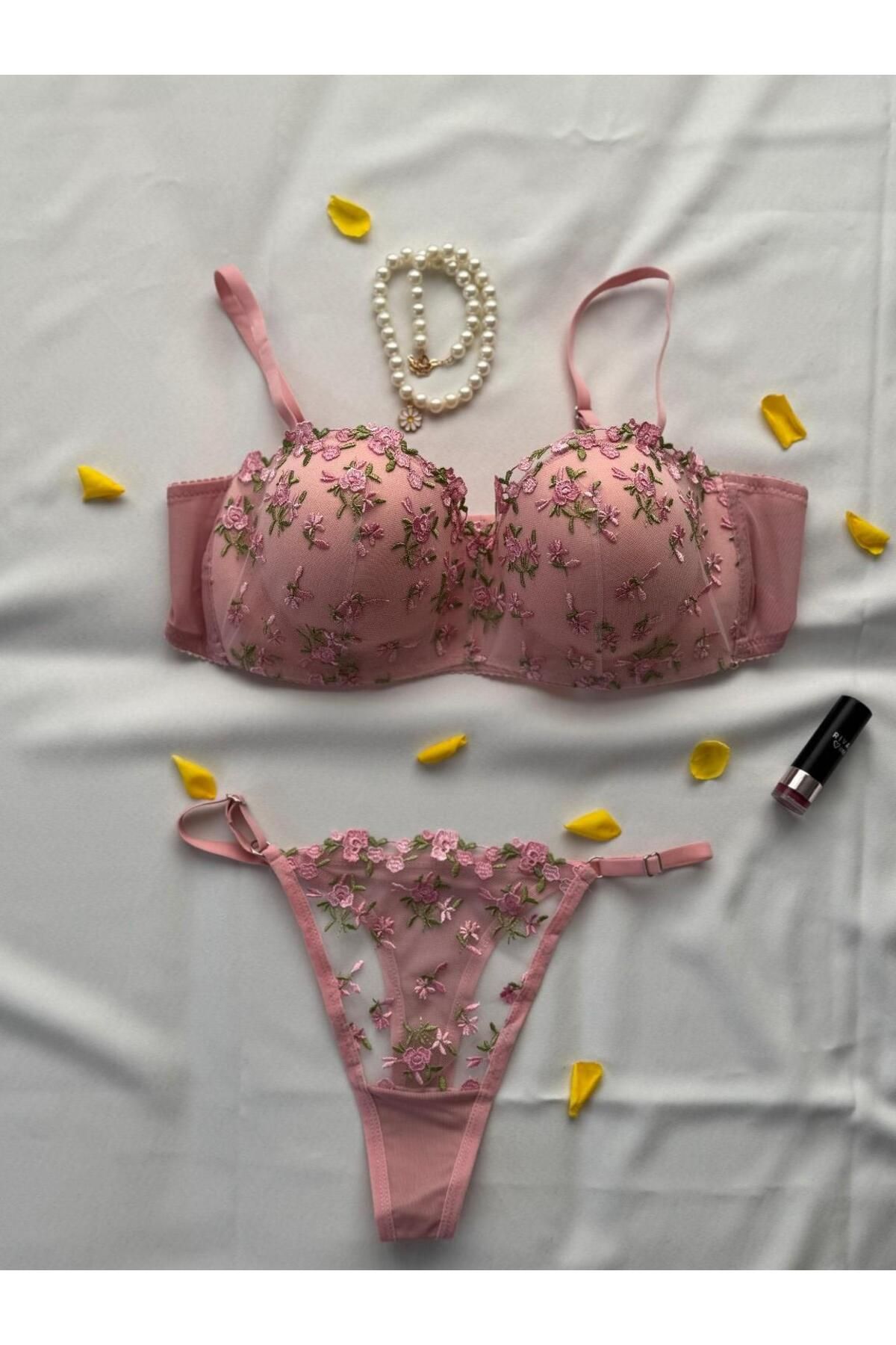 Privée Pembe Dantelli Çiçekli Brode Takım