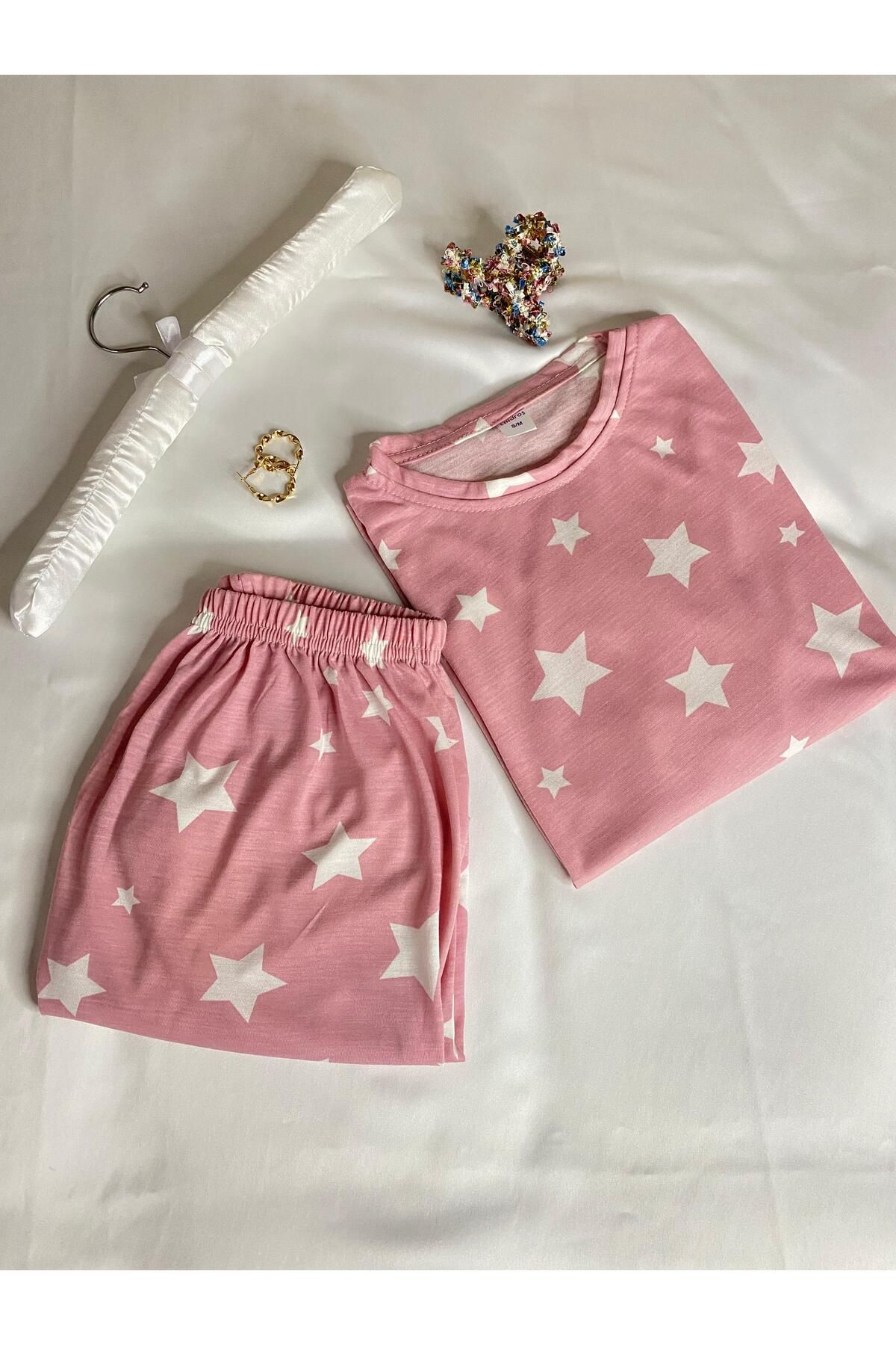 Pembe Yıldızlı Kısa Kollu Pamuklu Şortlu Pijama Takımı