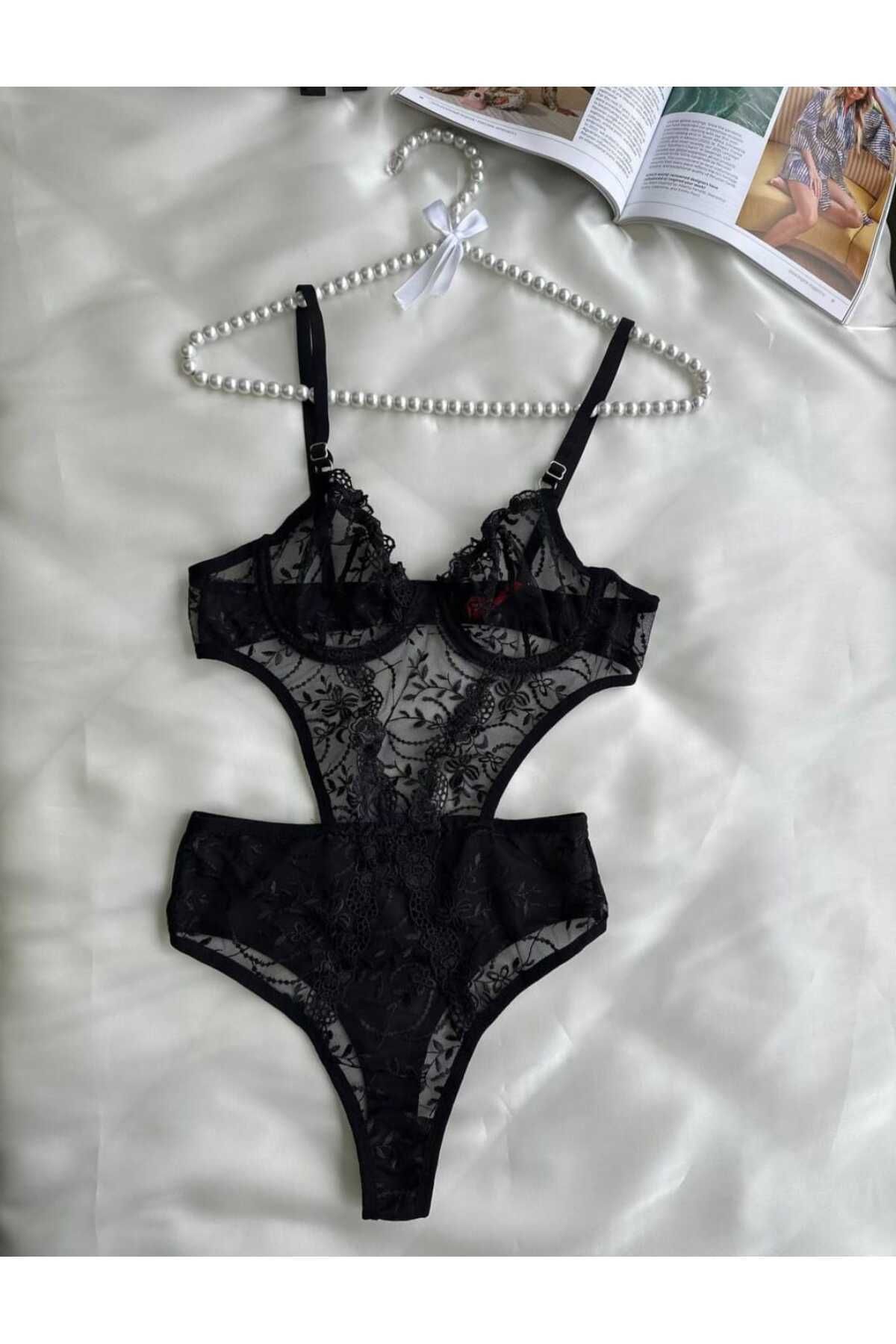 Privée Eclipse Siyah Balenli Dantelli Bodysuit