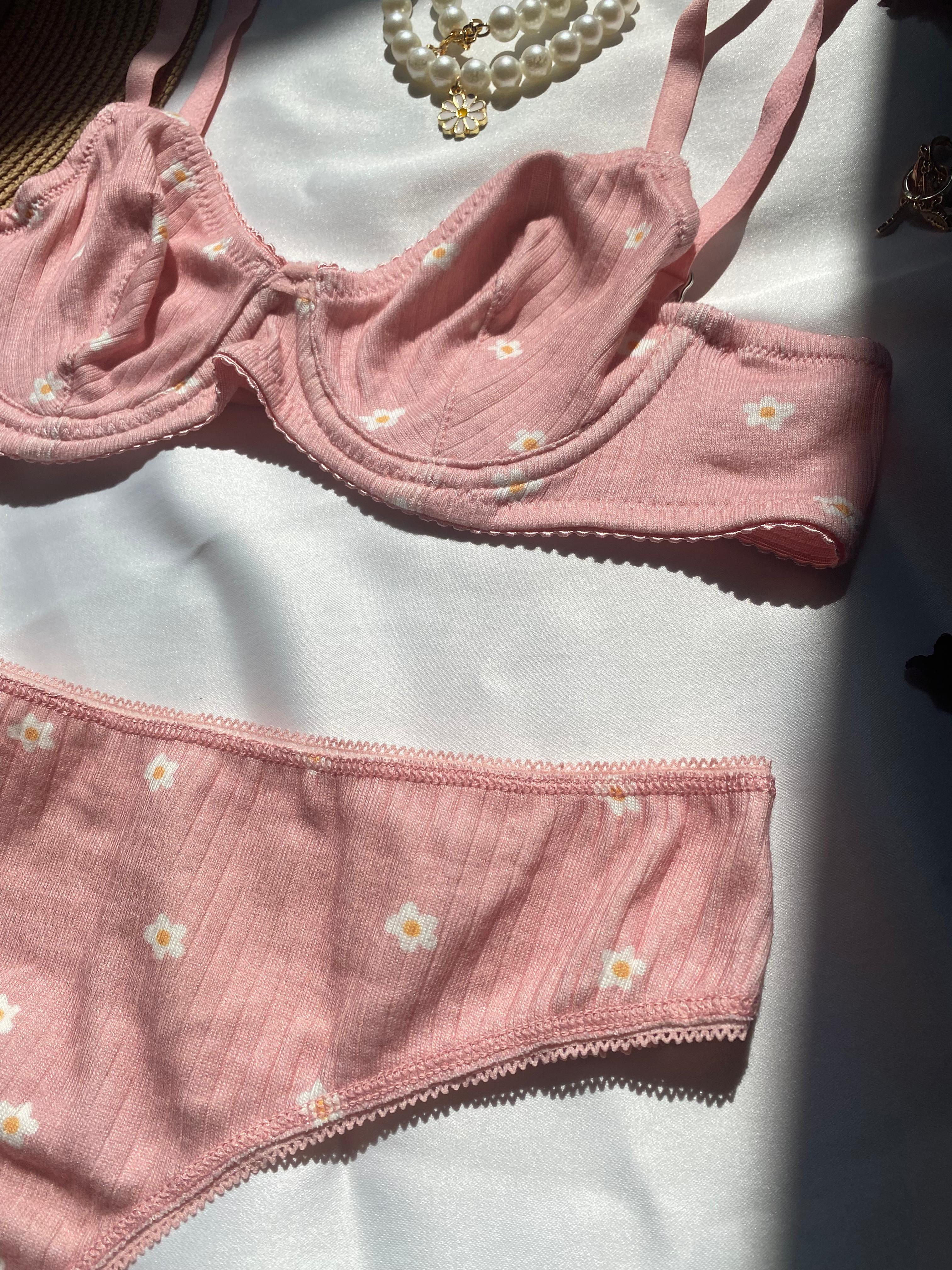 Daisy Çiçek Desenli Balenli Pamuklu Pembe Sütyen Takımı