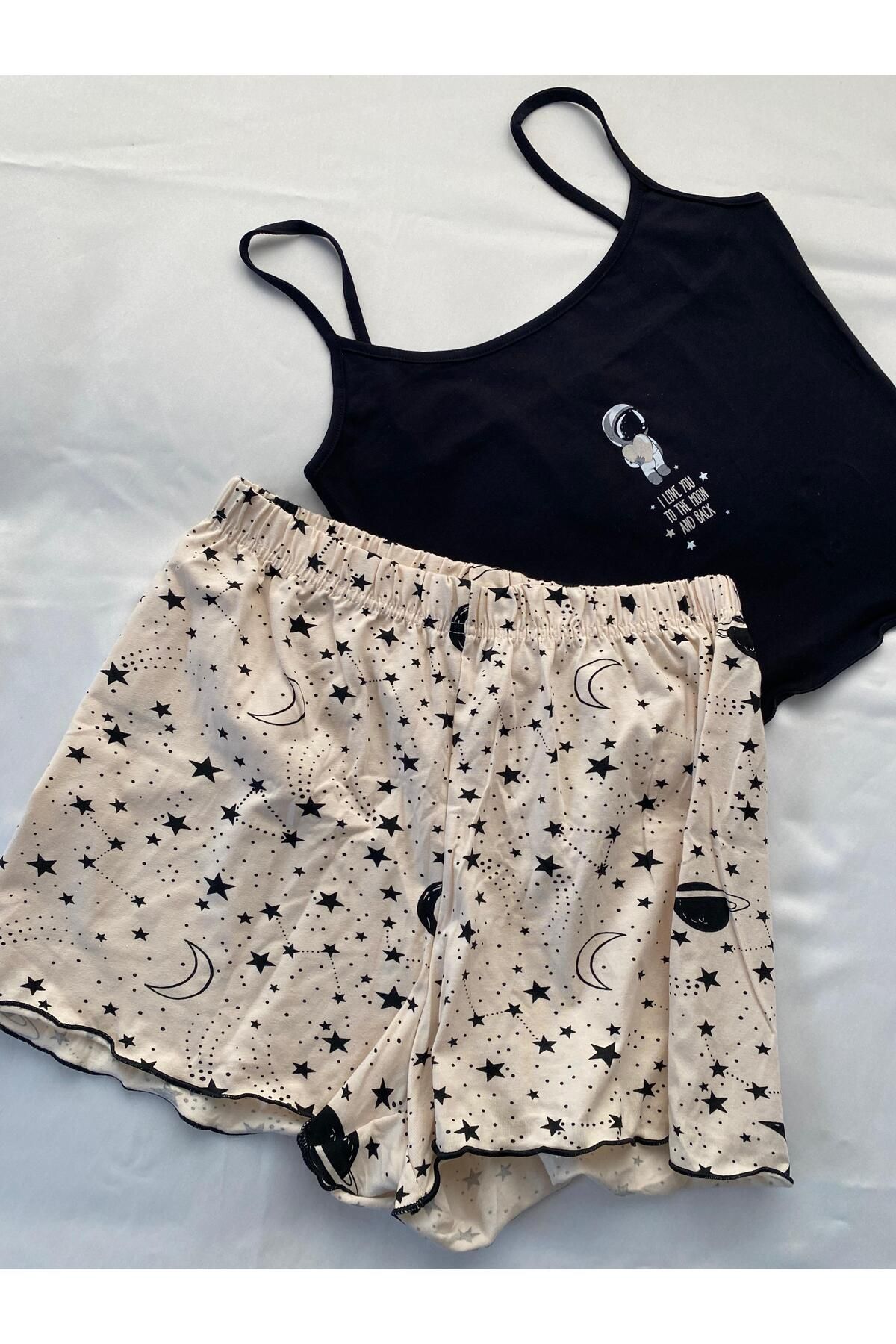 Astronot Baskılı Siyah Uzay Temalı Şortlu Kadın Pijama Takımı