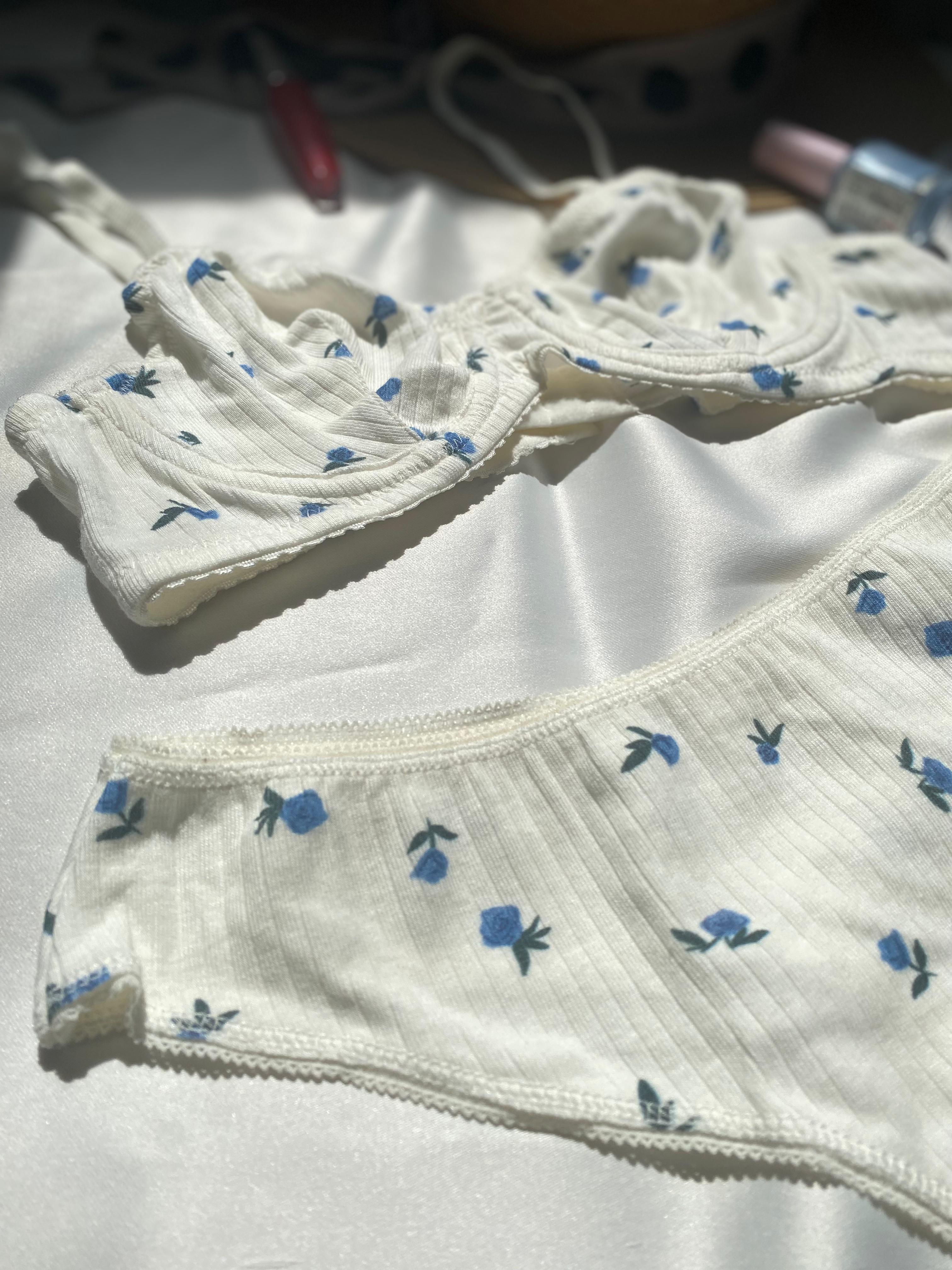 Blue Rose Pamuklu Çiçek Desenli Balenli Sütyen Takımı