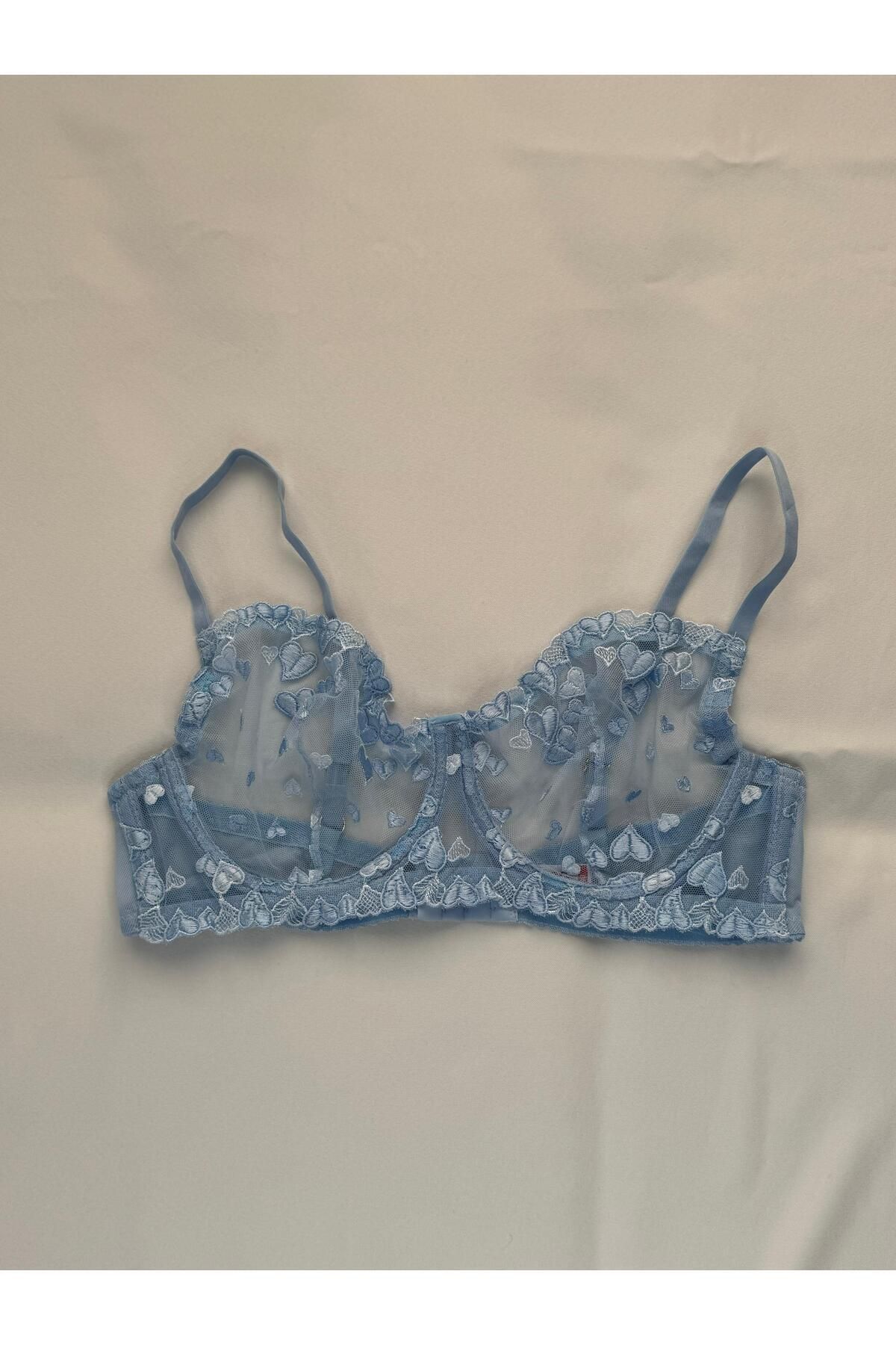 Aqua Love Mavi kalp İşlemeli Brode Takım