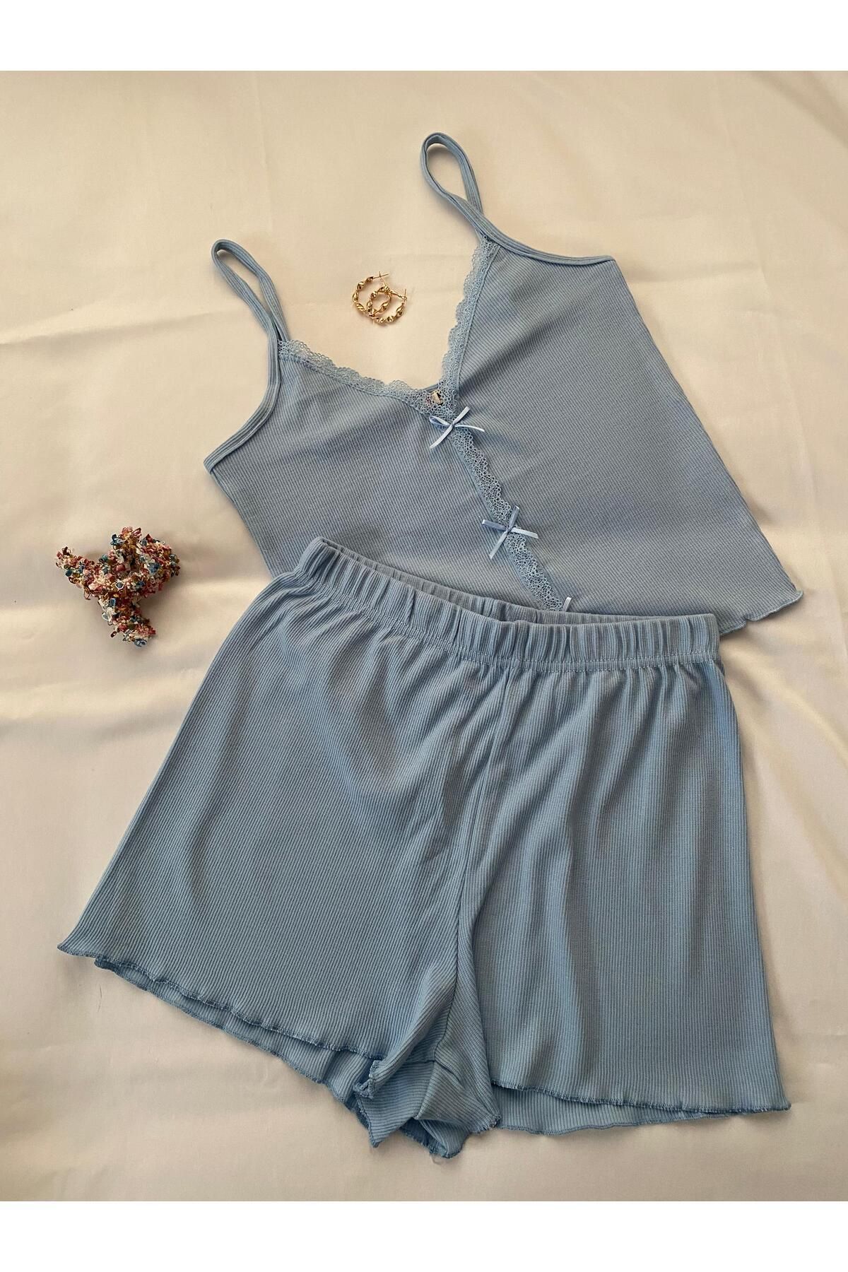 Mavi Fiyonk Detaylı Askılı Şortlu Pamuklu Pijama Takımı