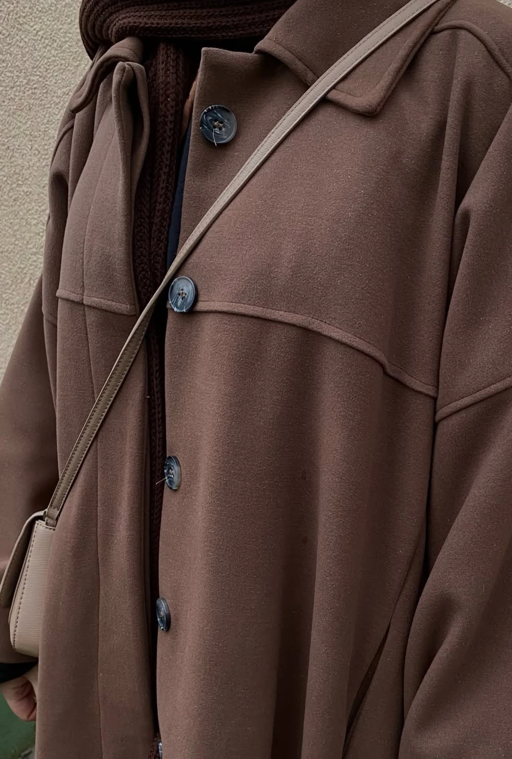 Kahverengi kaşe kaban