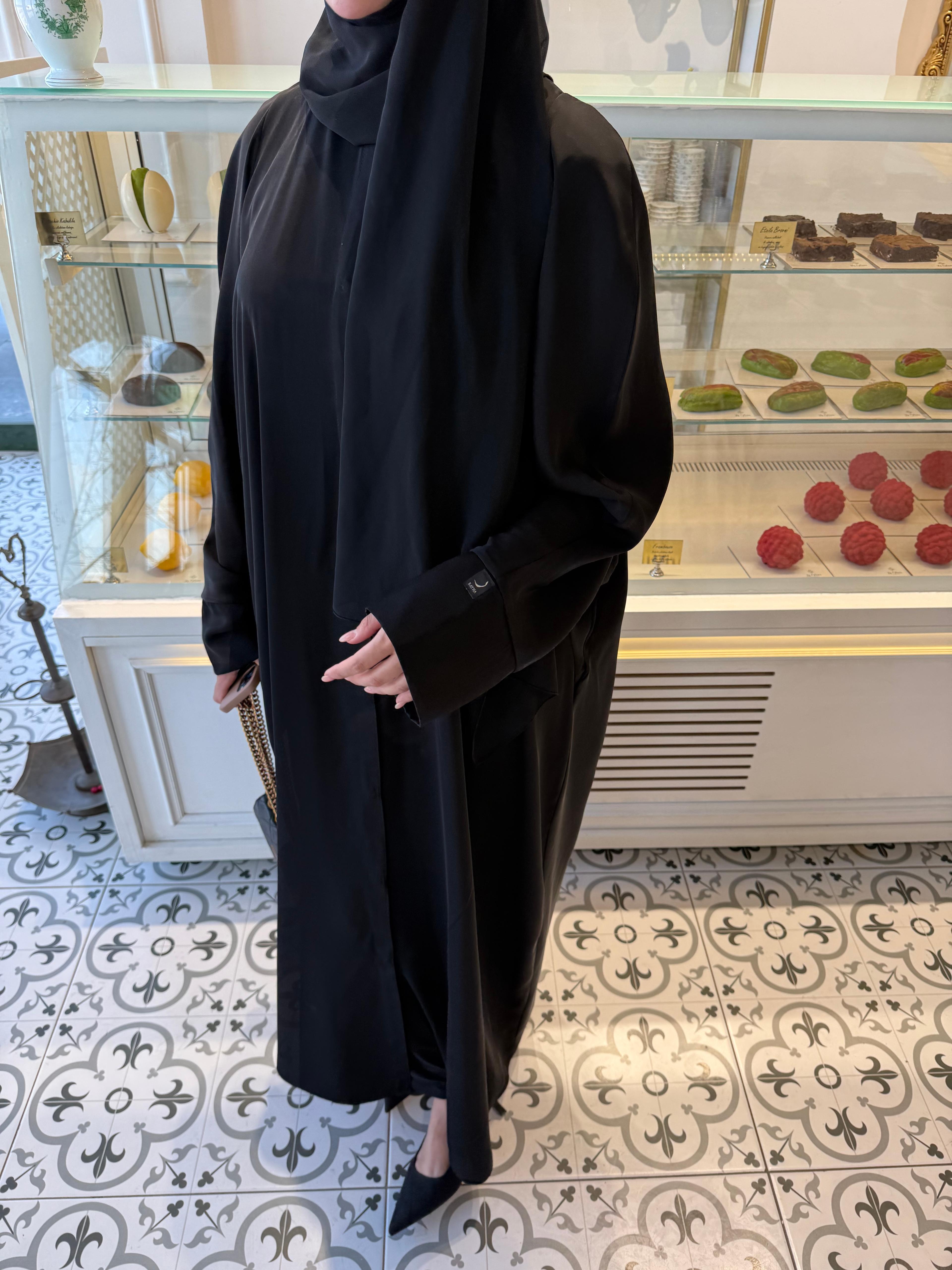 Siyah Abaya
